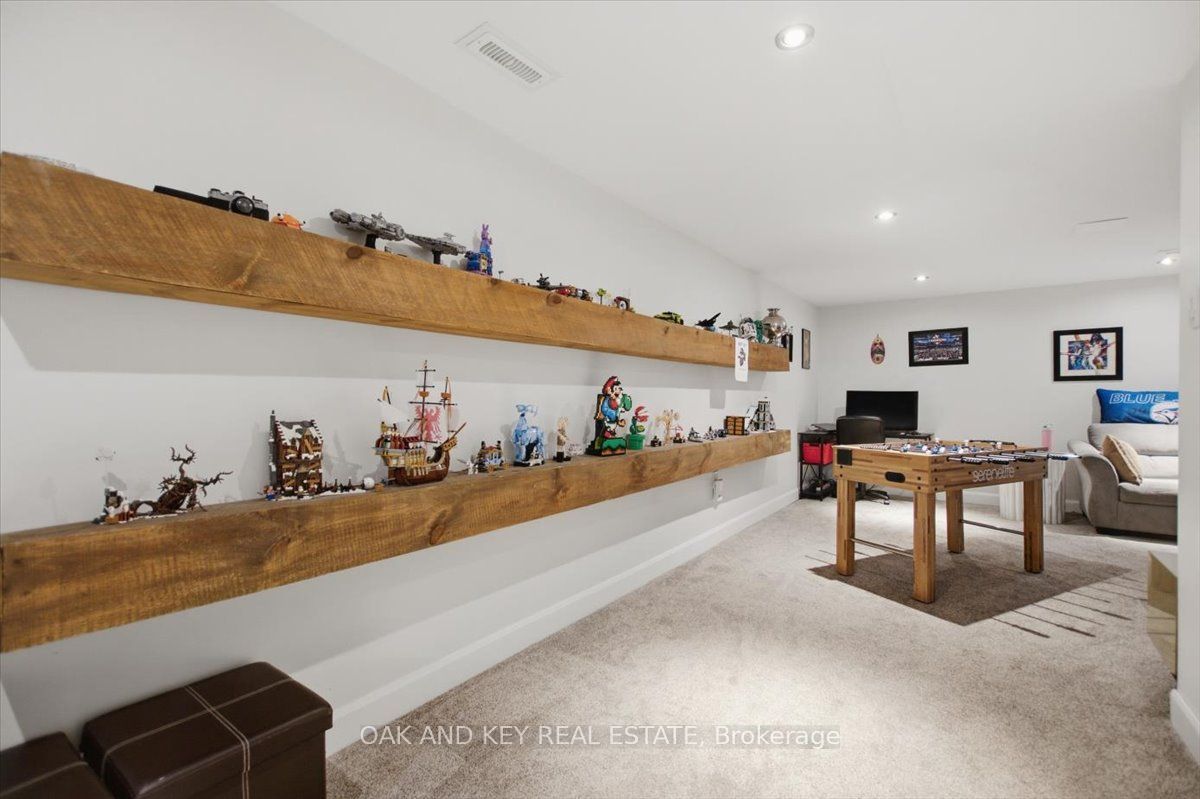 15 Chancton Crescent Property Photo 39