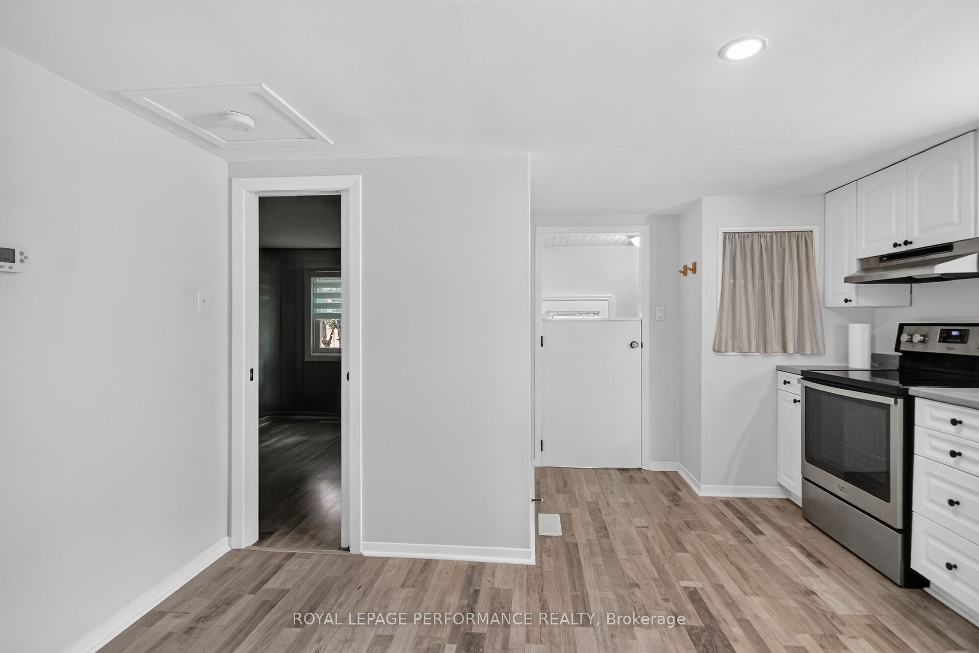 46 First Avenue Property Photo 7