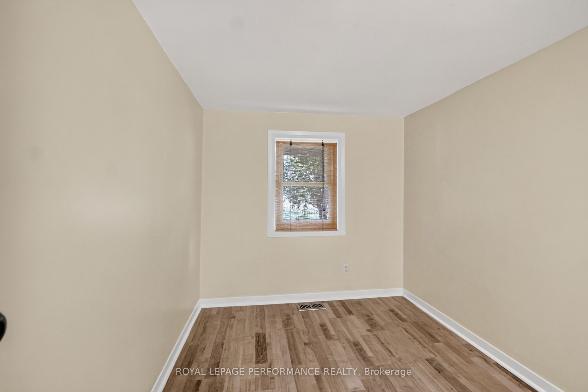 46 First Avenue Property Photo 17