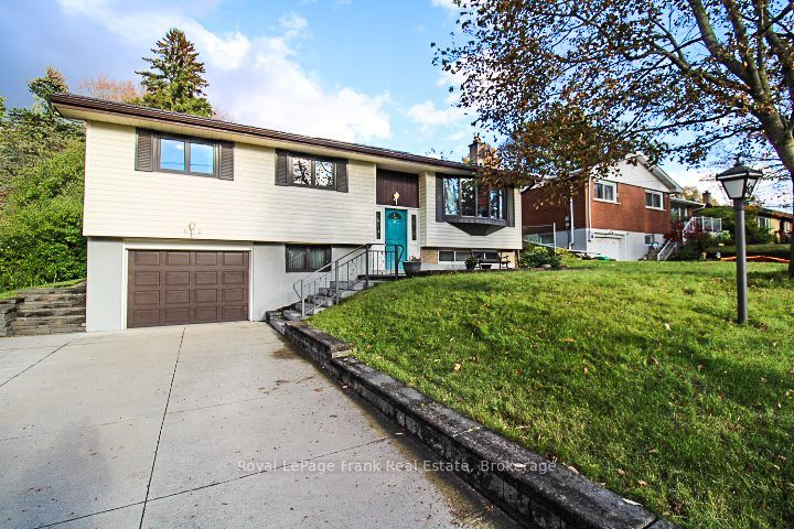 62 Springbrook Drive Property Photo 2
