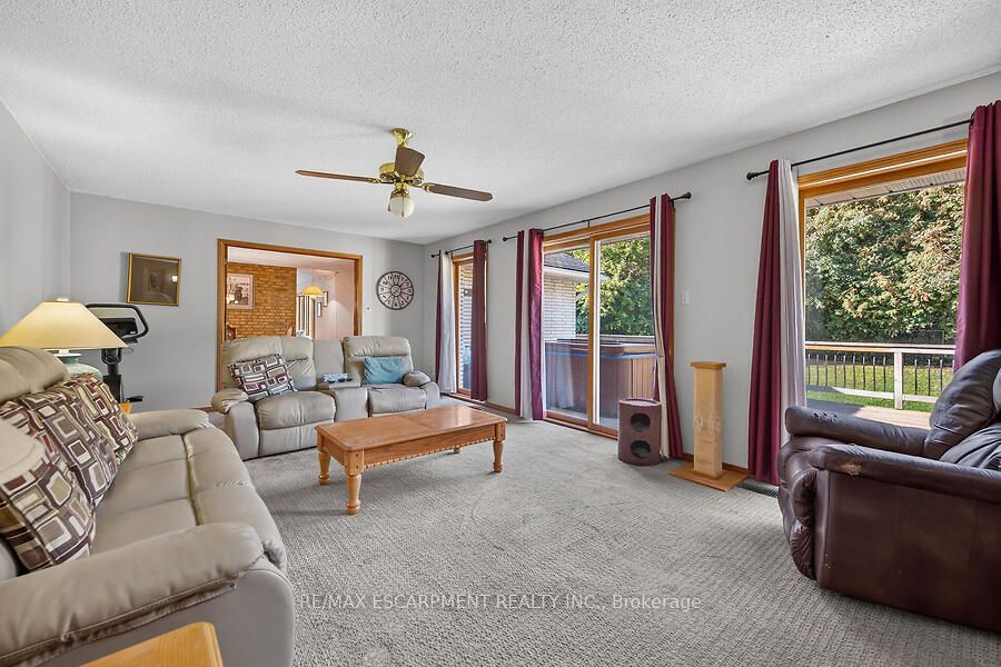 2 Karendale Crescent Property Photo 24