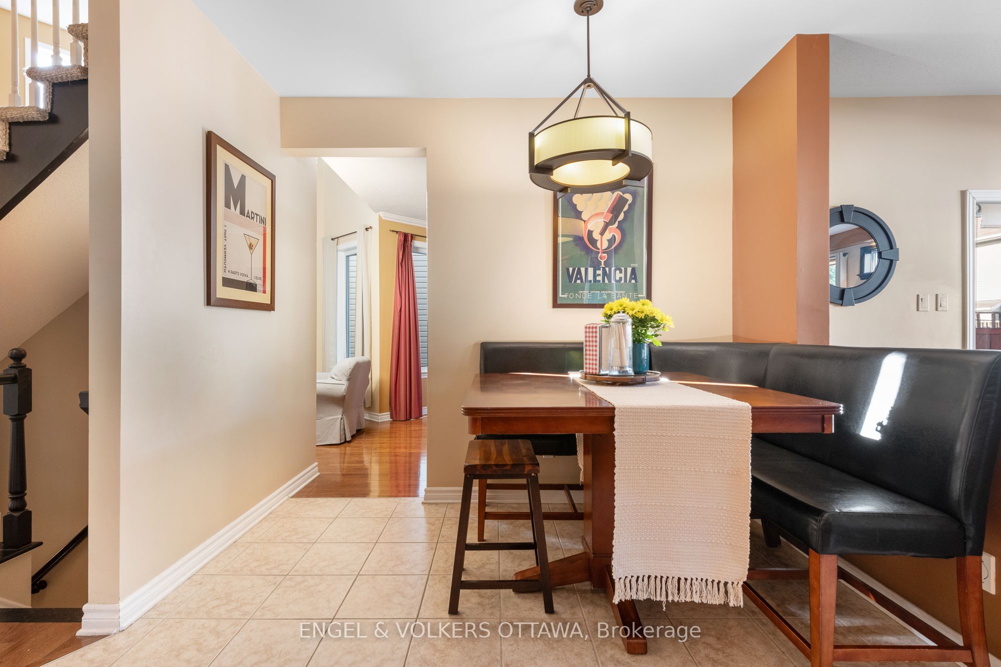 5 Valencia Street Property Photo 15