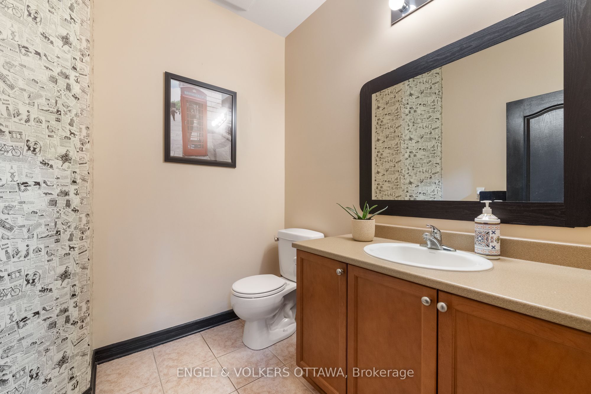 5 Valencia Street Property Photo 20