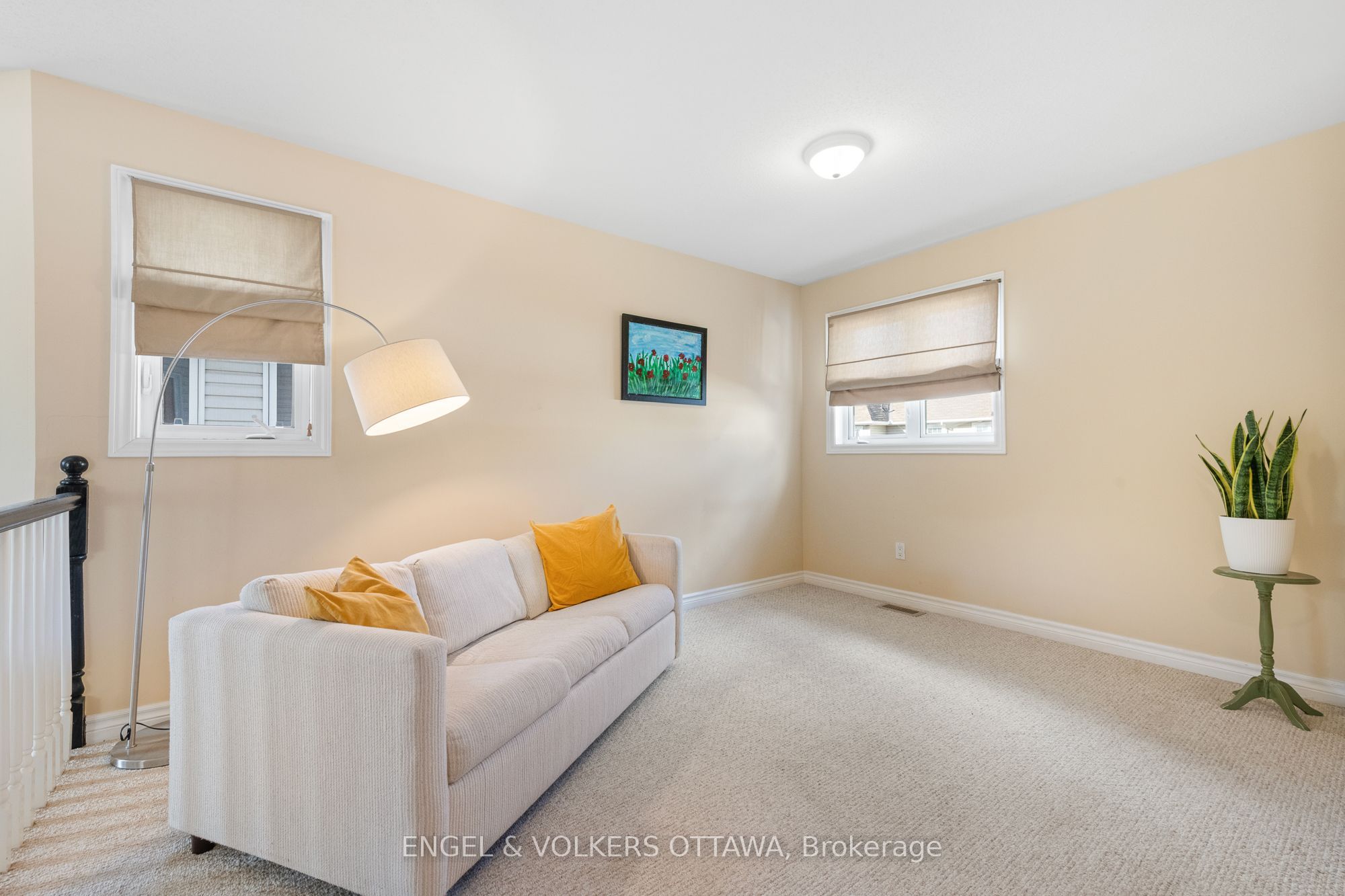 5 Valencia Street Property Photo 24