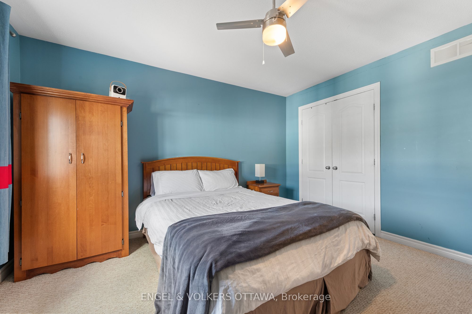 5 Valencia Street Property Photo 31