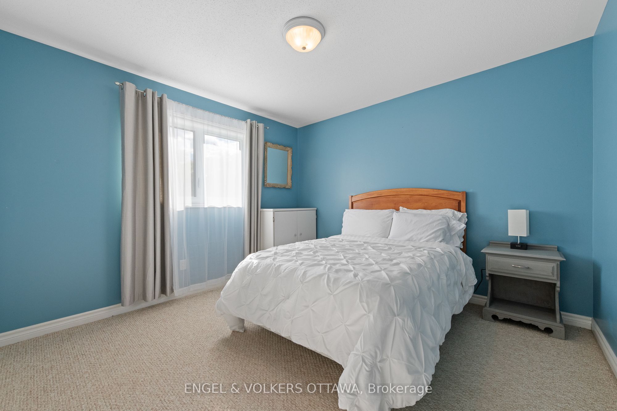 5 Valencia Street Property Photo 34