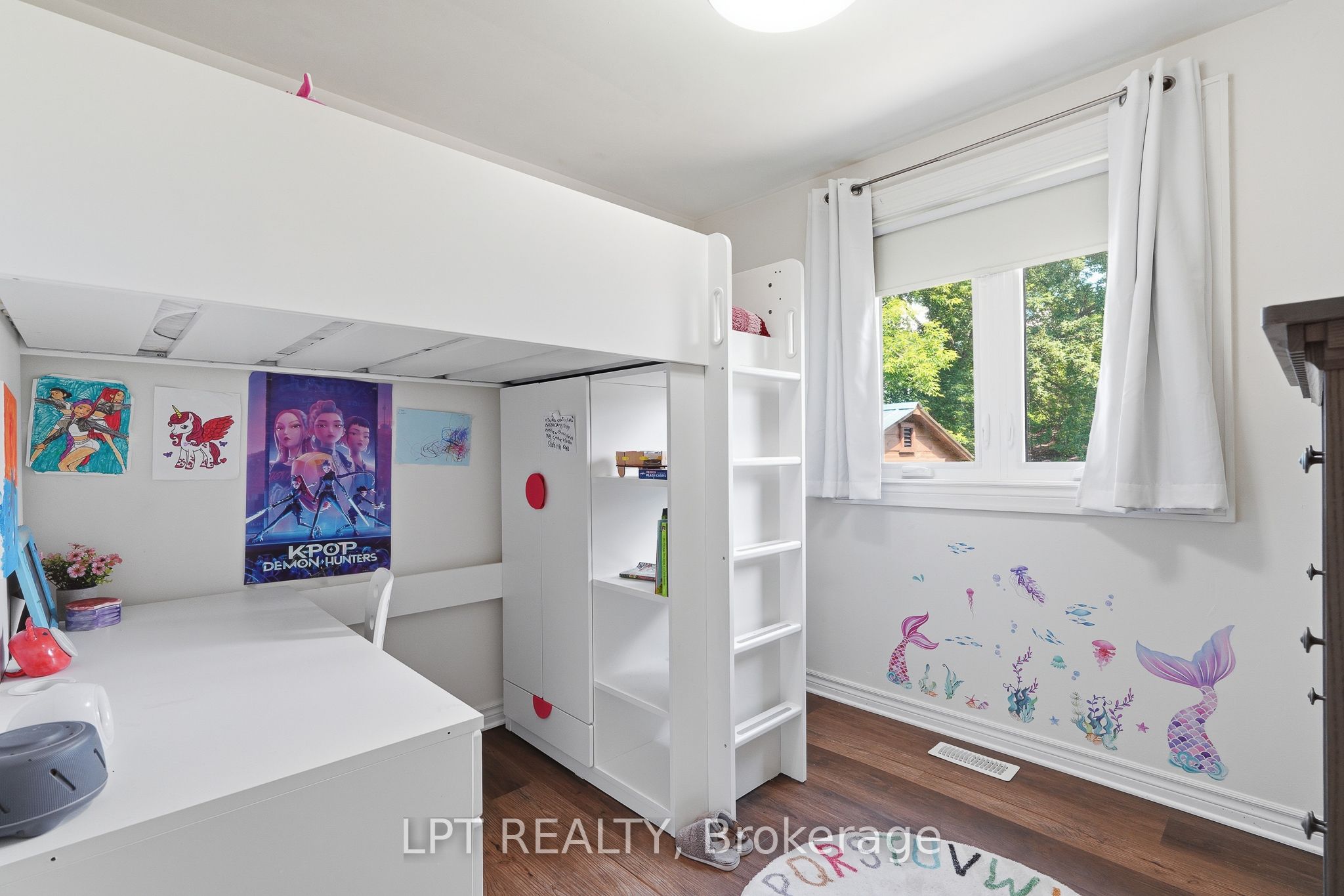 1467 Meadow Road N Property Photo 18