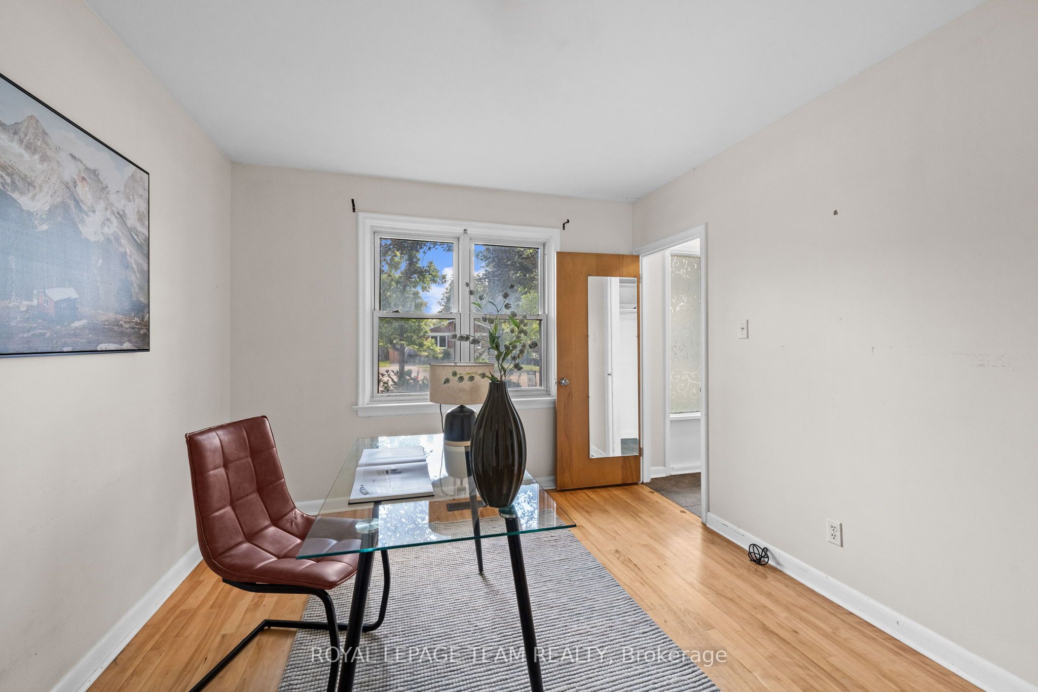 873 Smyth Road Property Photo 16