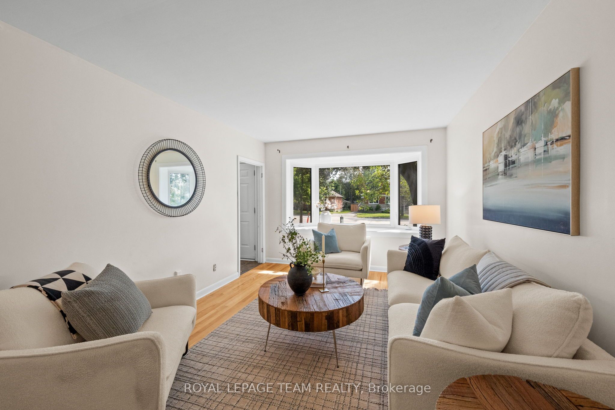873 Smyth Road Property Photo 21