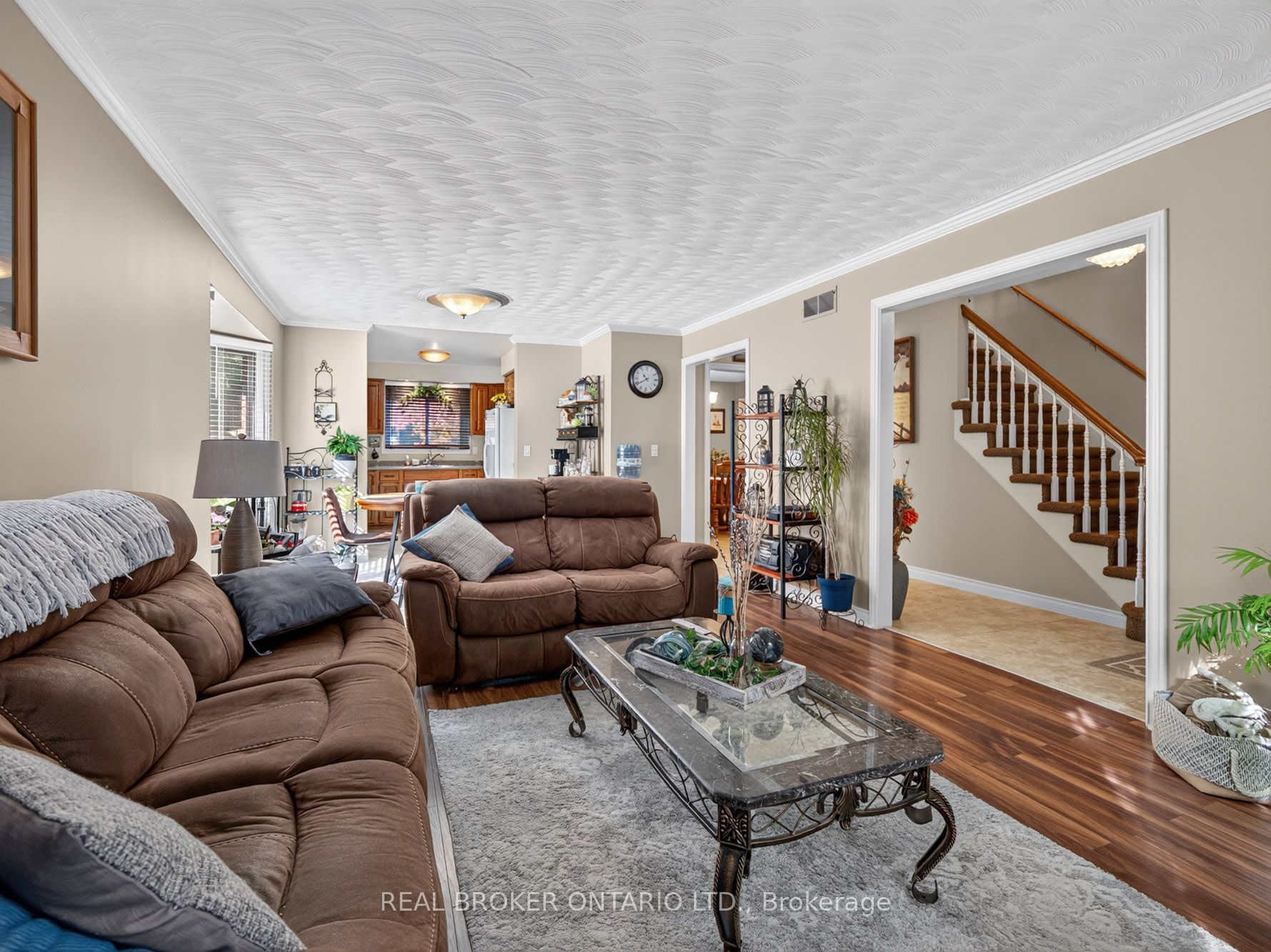 133 Leaside Drive Property Photo 14