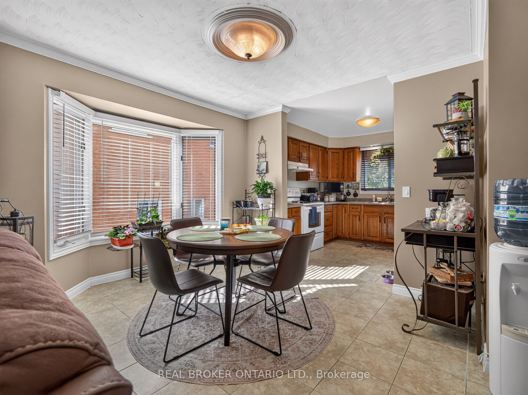133 Leaside Drive Property Photo 15
