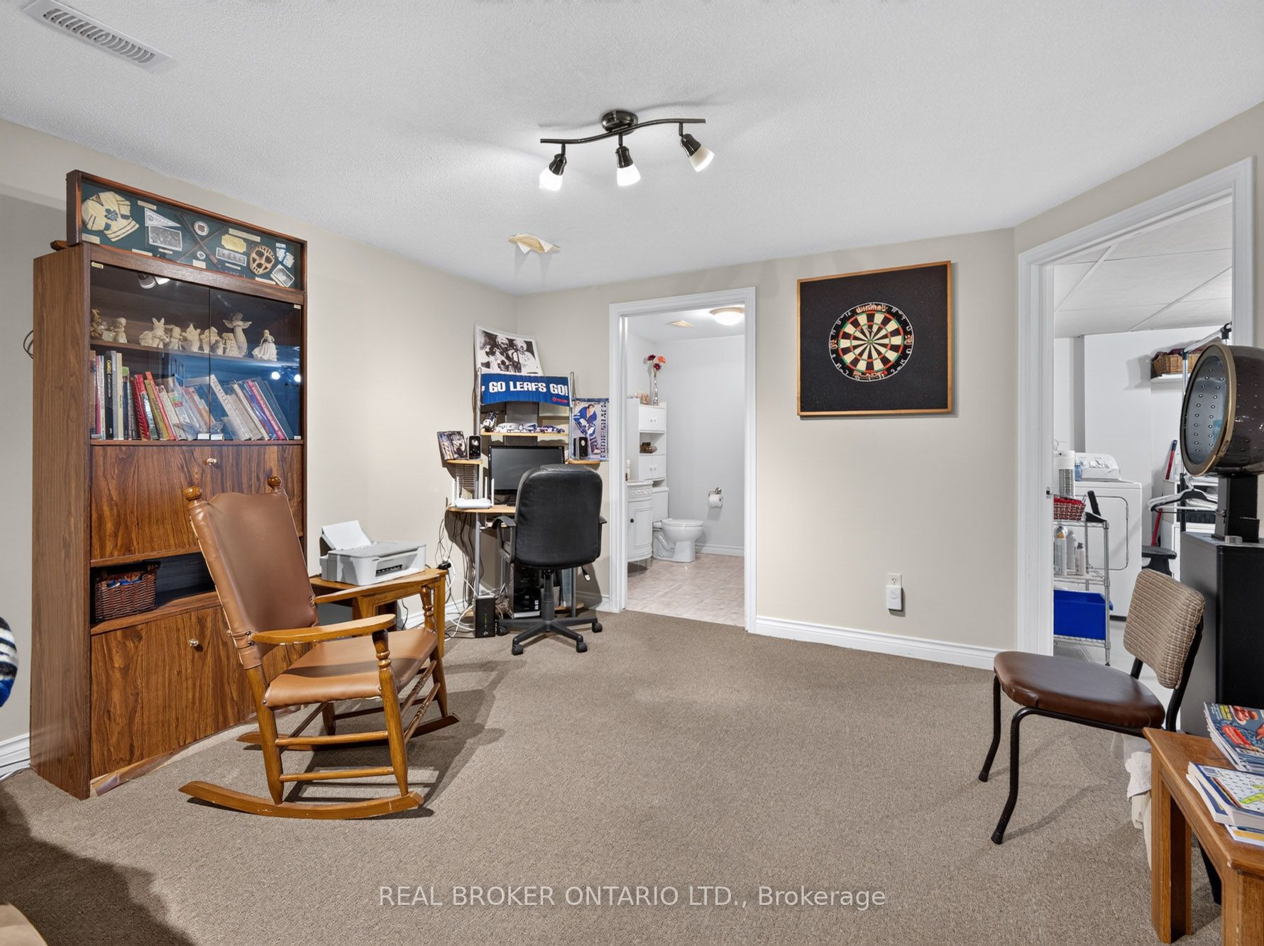133 Leaside Drive Property Photo 26