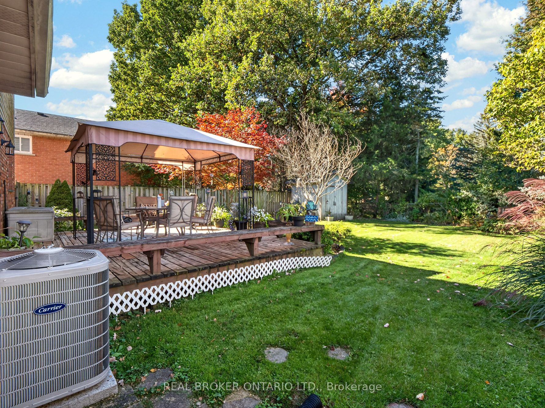 133 Leaside Drive Property Photo 31