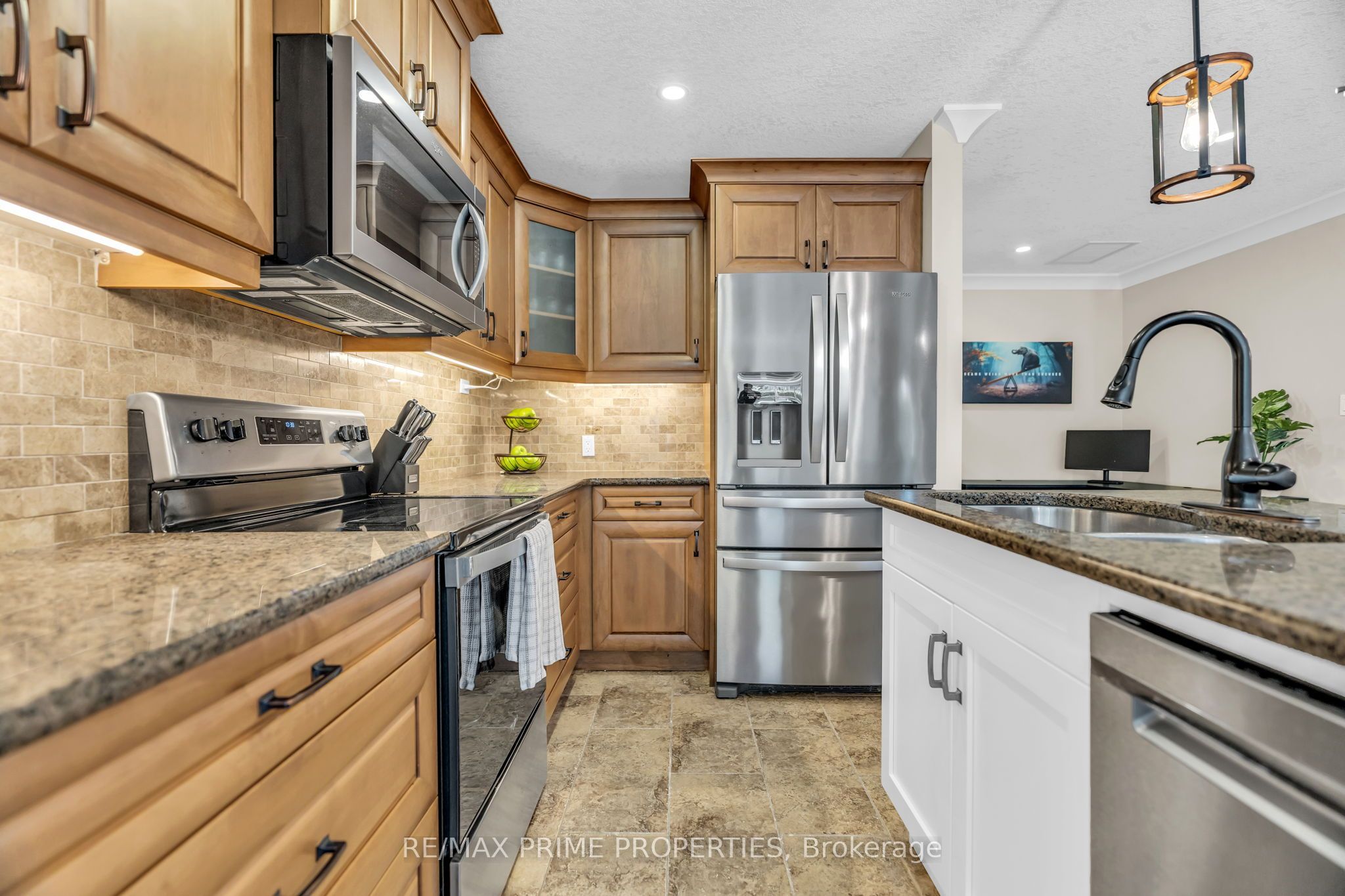 320 Sugarcreek Trail S 110 Property Photo 6