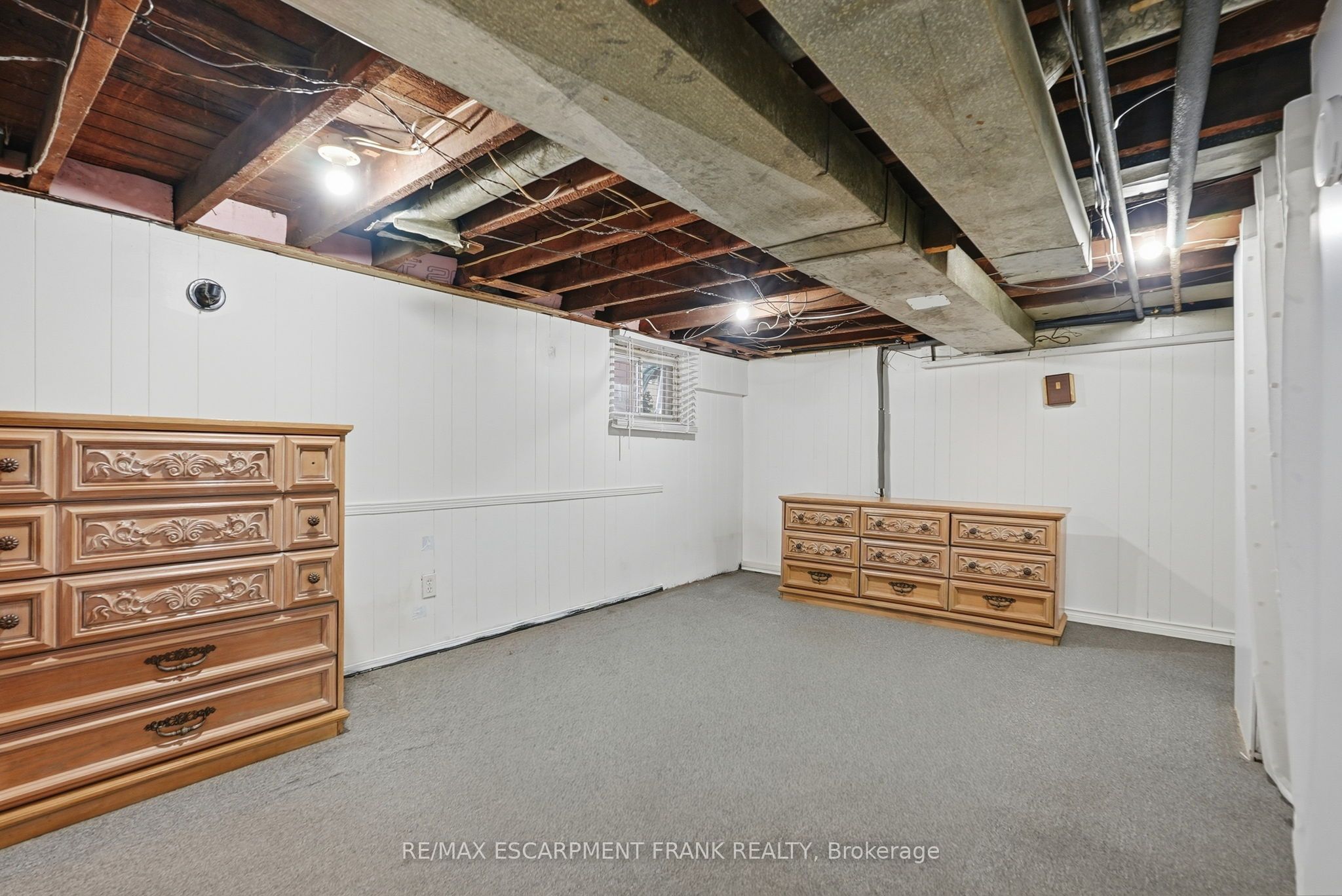 42 Dalhousie Avenue Property Photo 36
