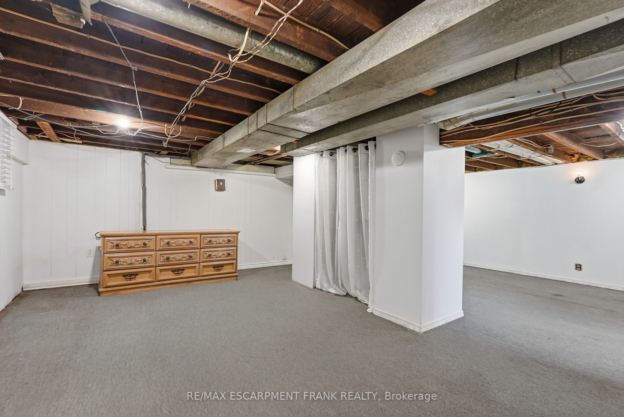 42 Dalhousie Avenue Property Photo 37