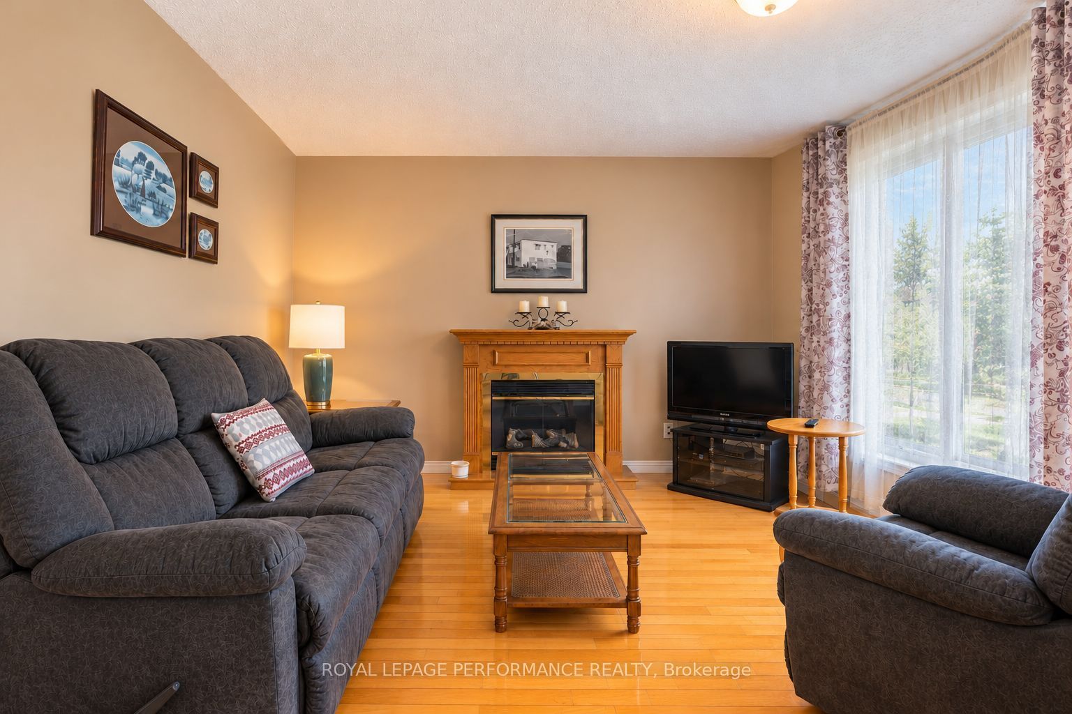 514 Catherine Street Property Photo 10