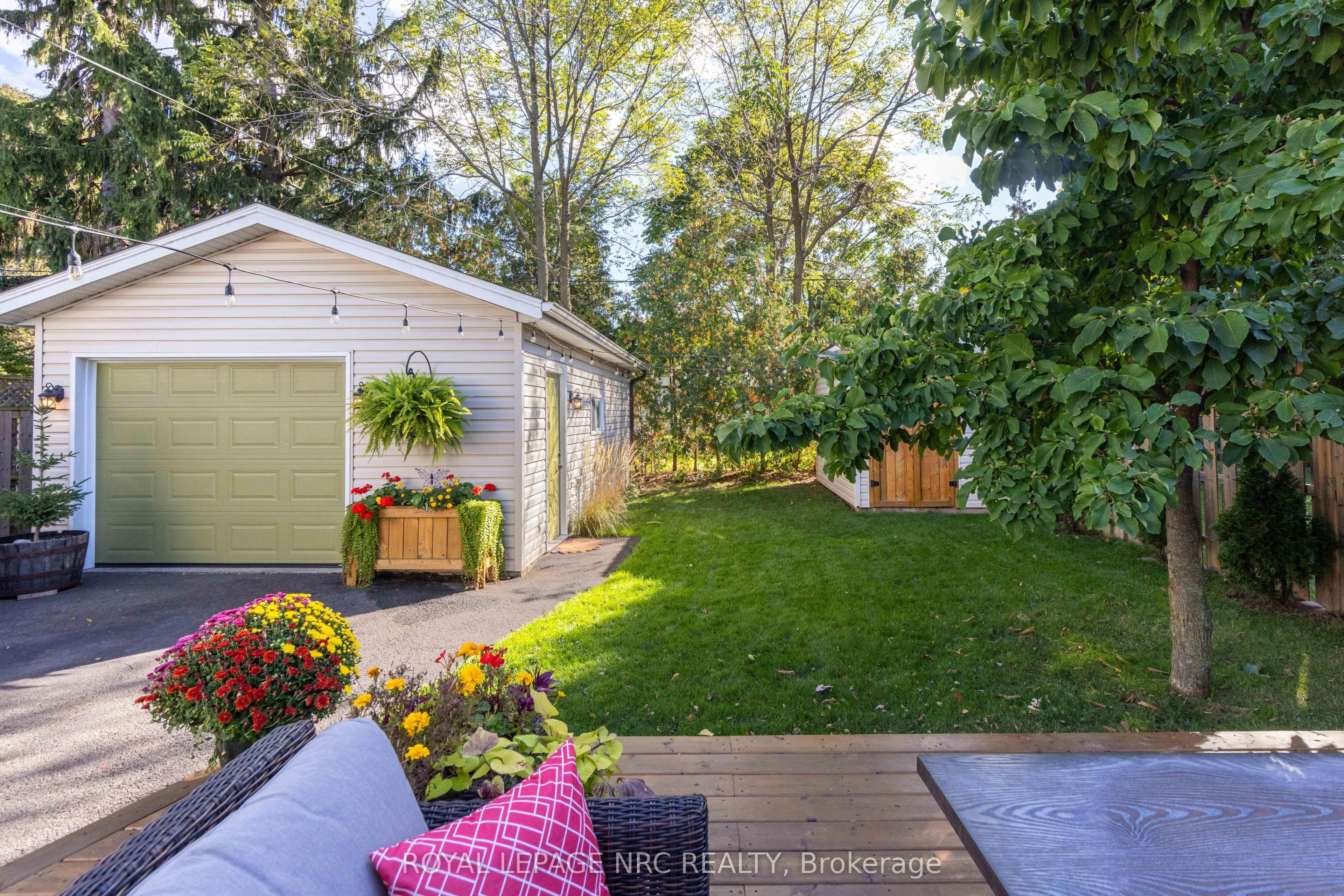 6496 Caswell Street Property Photo 6