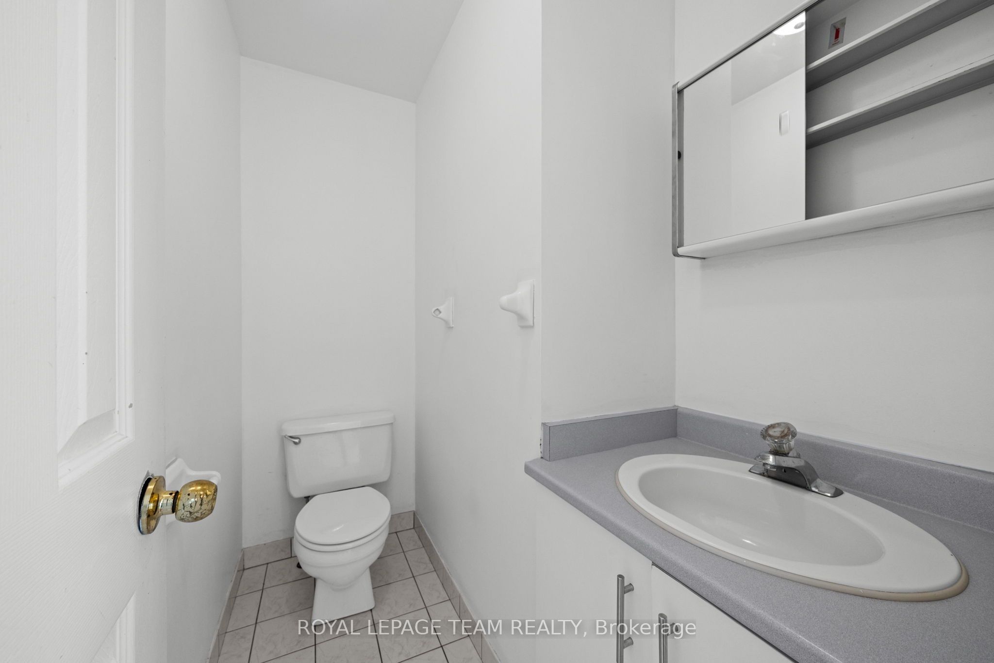 1991 Banff Avenue Property Photo 13