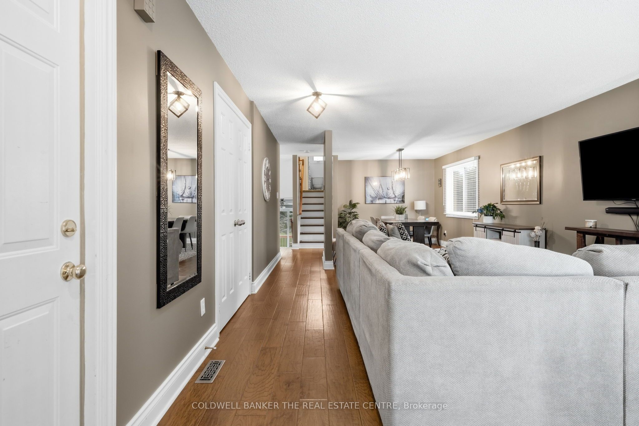 31 Karsh Crescent Property Photo 3
