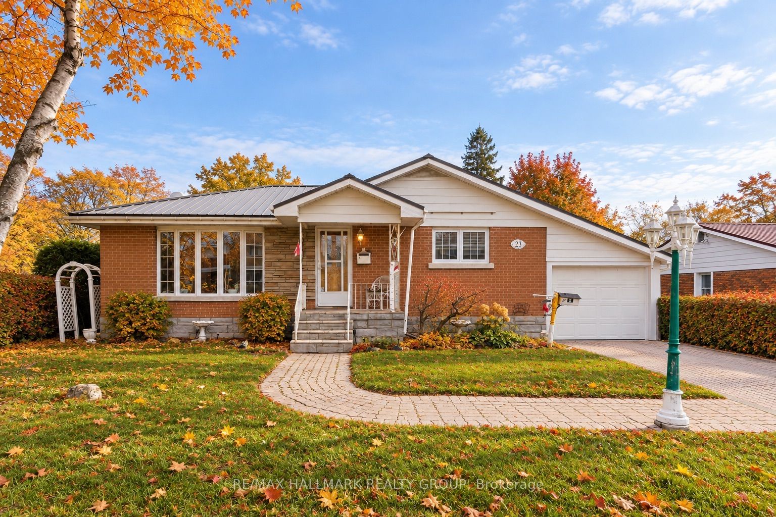 23 Aldershot Avenue Property Photo 1