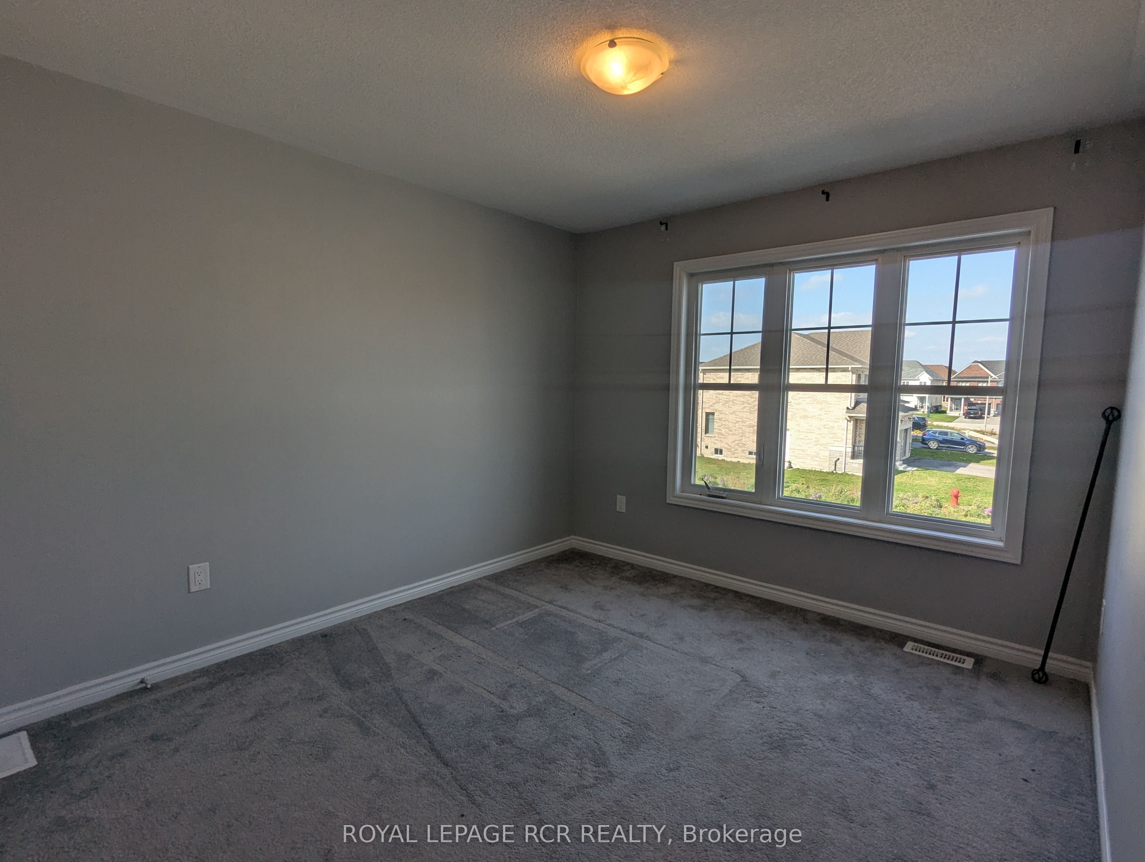 35 Middleton Street Property Photo 18