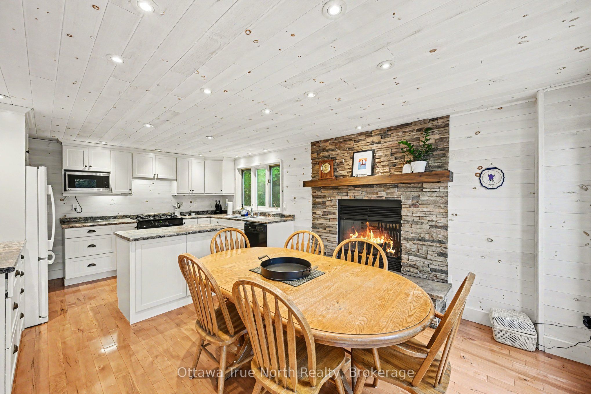 1015c Legion Road Property Photo 14