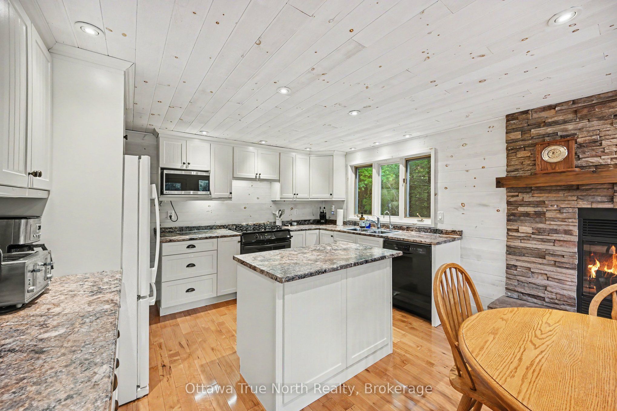 1015c Legion Road Property Photo 19