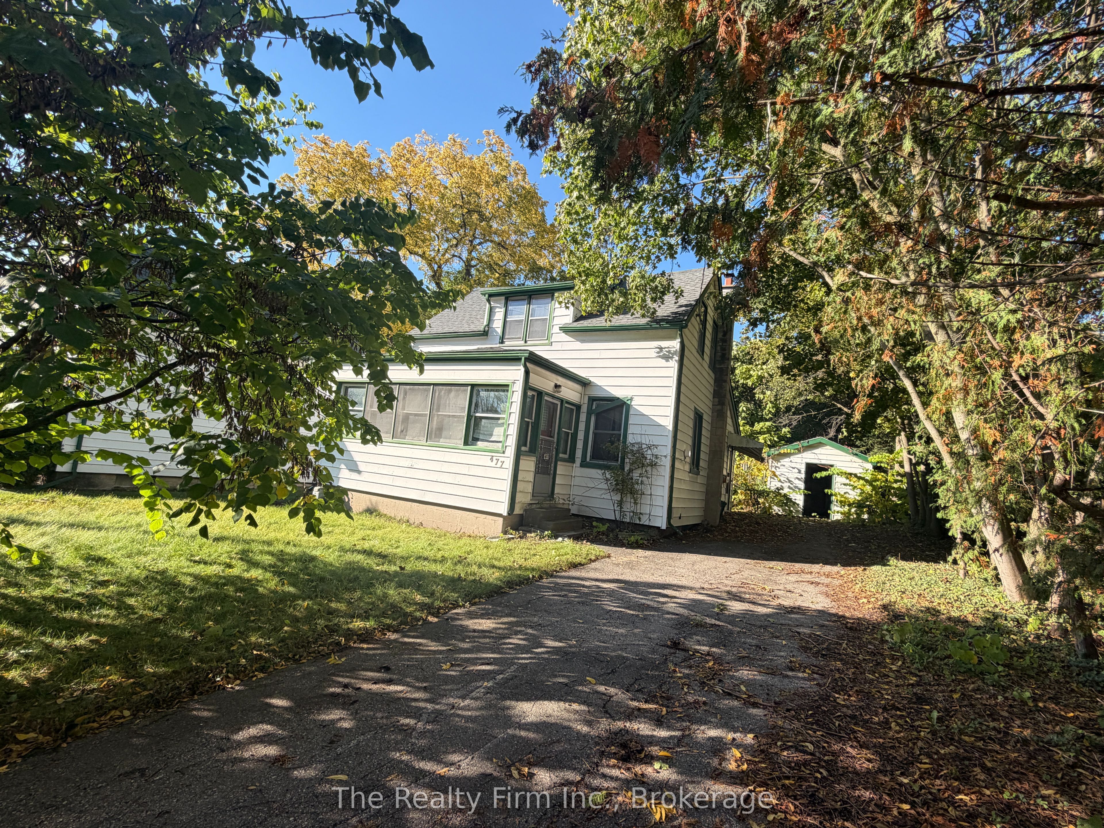477 Henry Street Property Photo 1