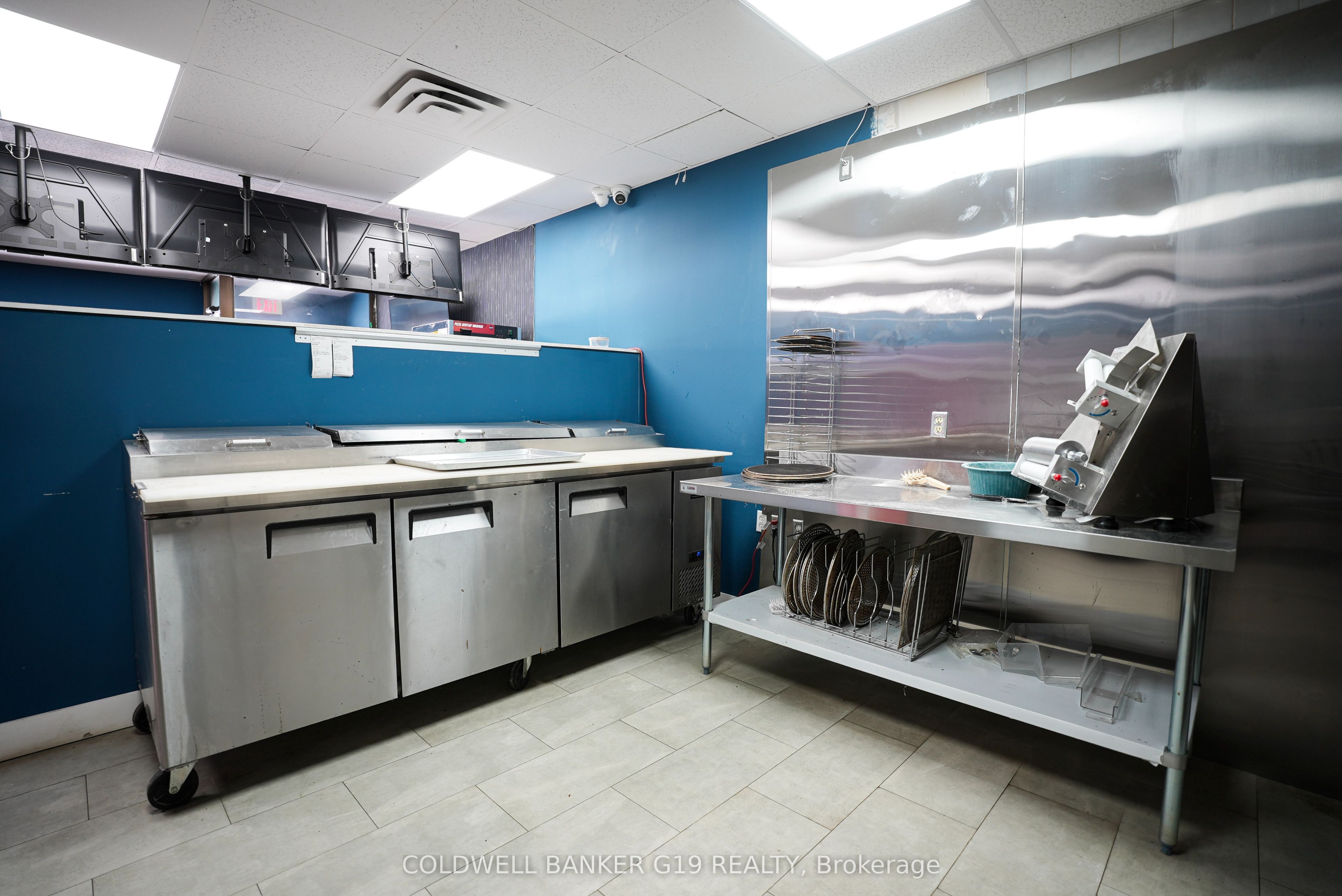 1077 Weber Street E 4 & 5 Property Photo 10