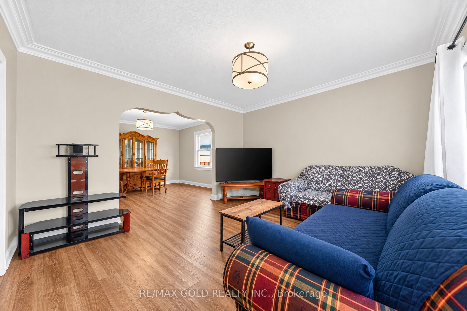 16 Garden Street Property Photo 7