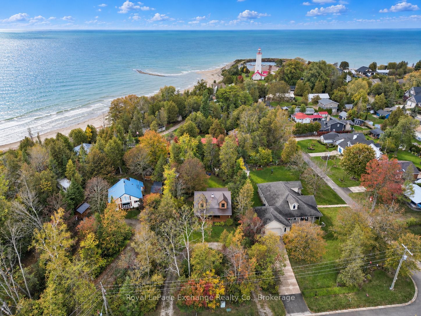 247 Huron Road Property Photo 18