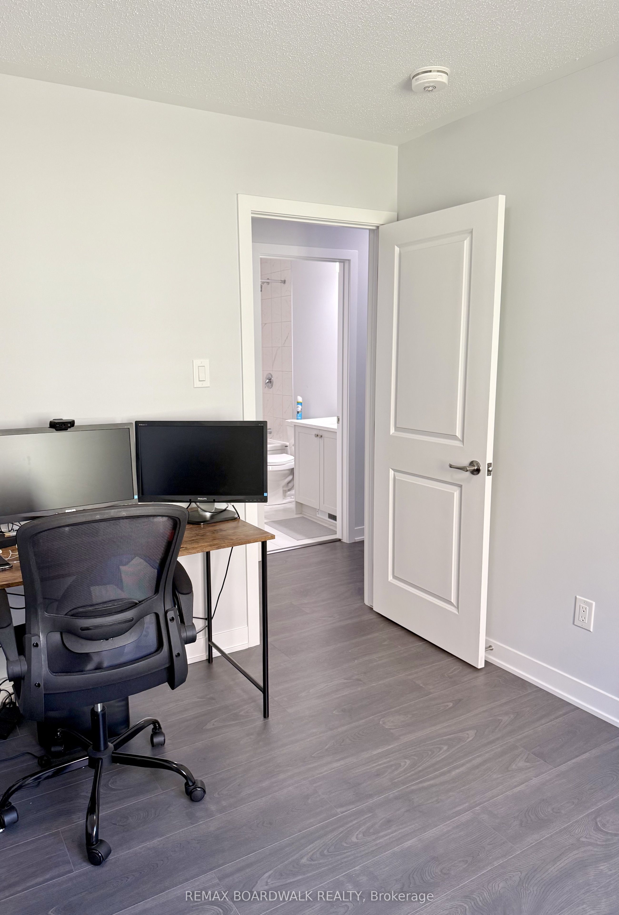 2021 Blossite Private Property Photo 14