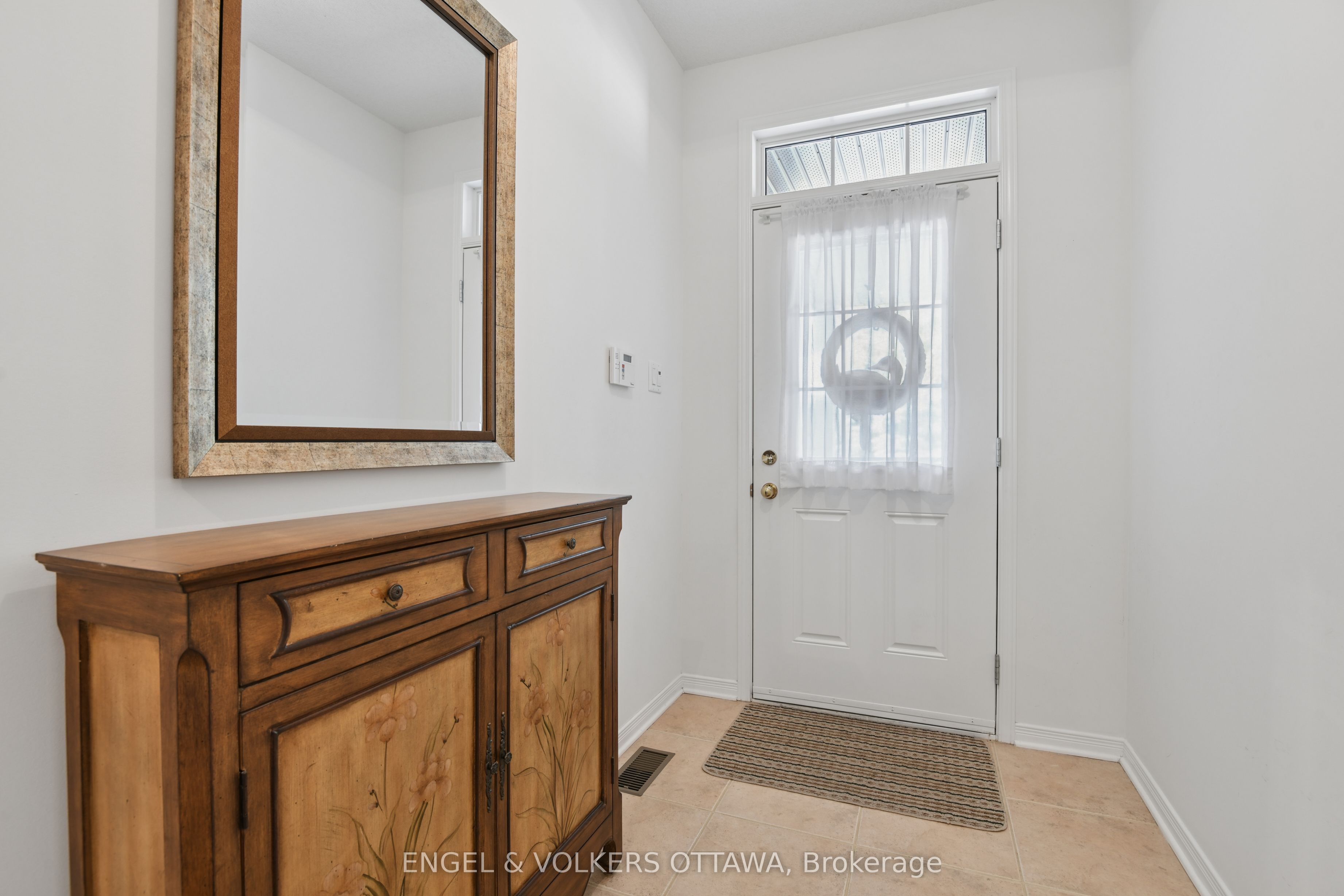 162 Maple Key Private Property Photo 3