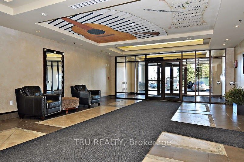 314 Central Park Drive 908 Property Photo 3