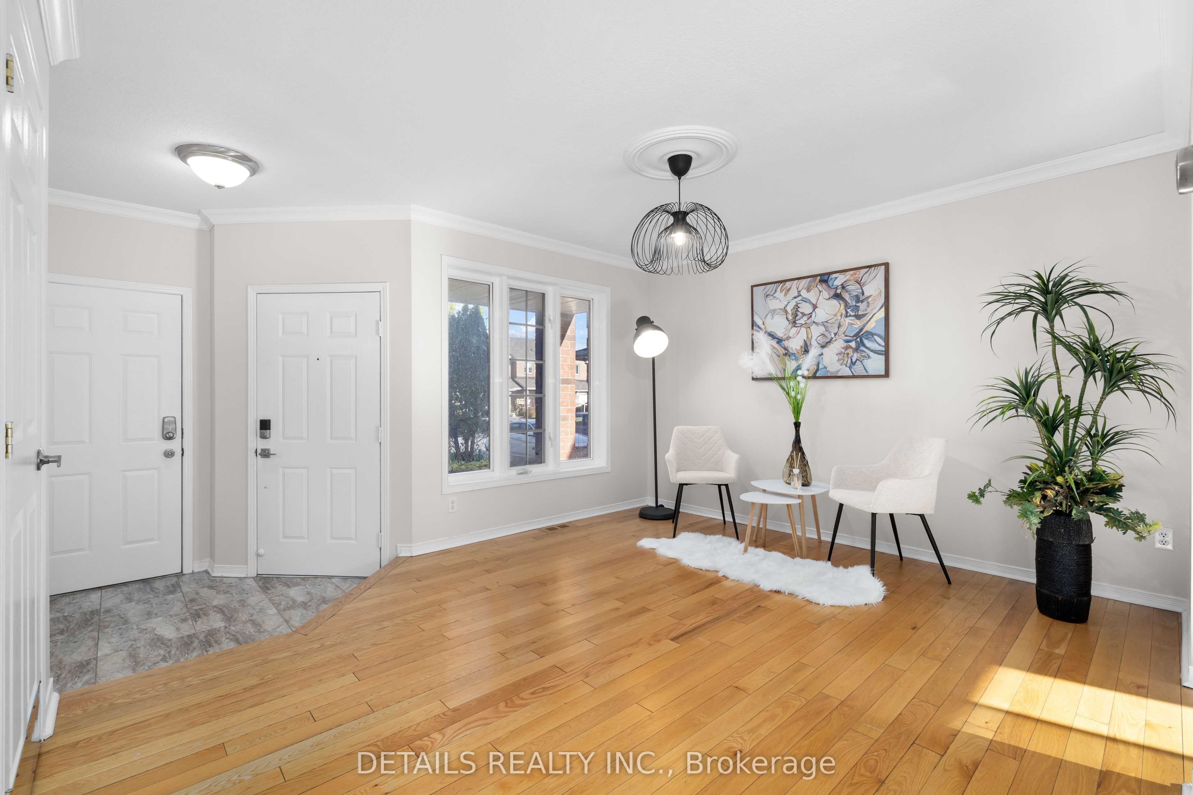 106 Woodgate Way Property Photo 7