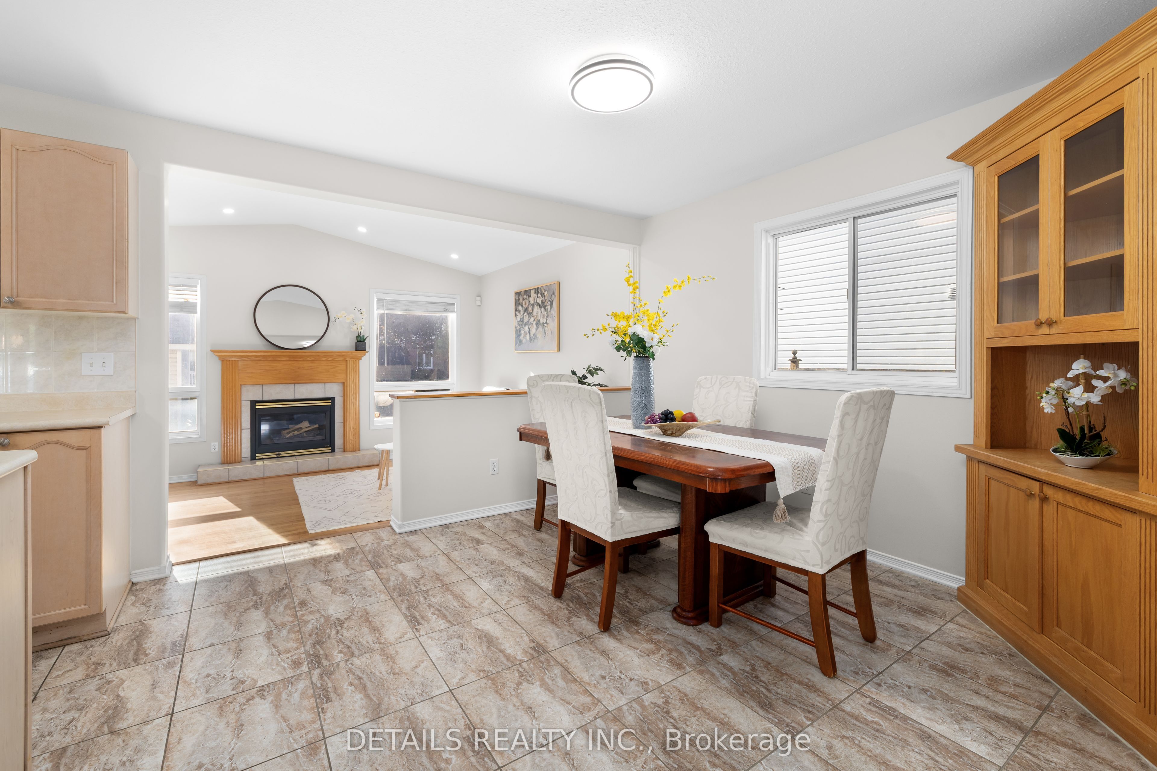 106 Woodgate Way Property Photo 10