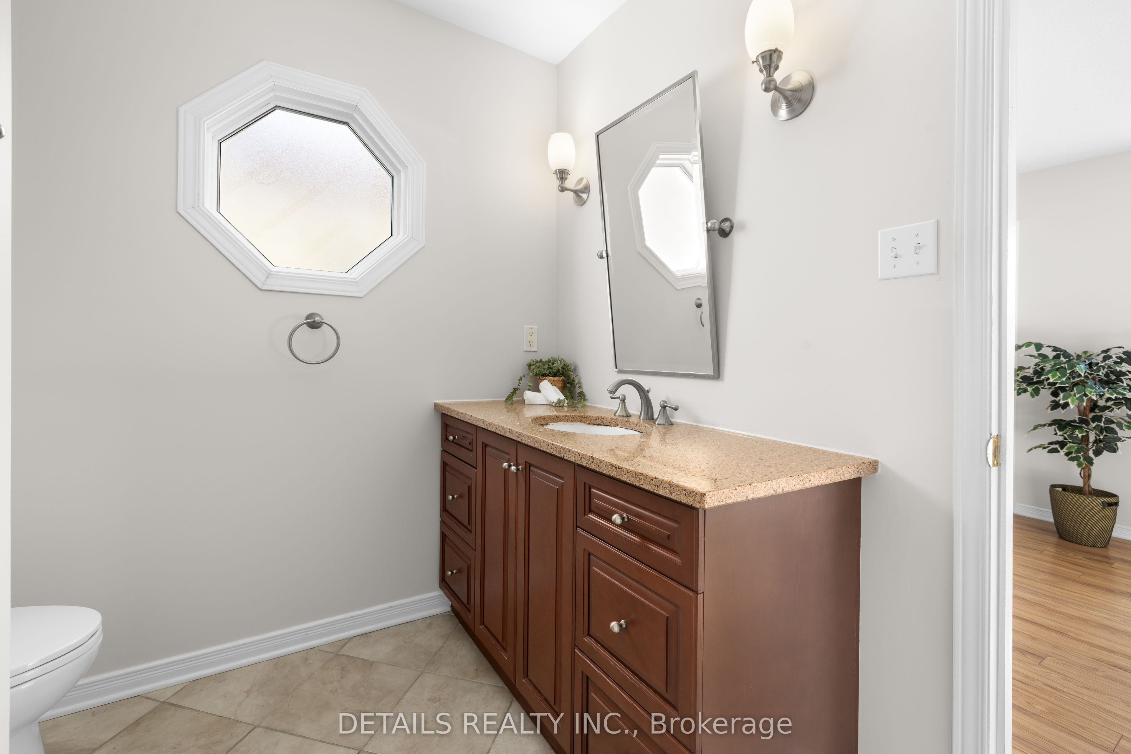 106 Woodgate Way Property Photo 27