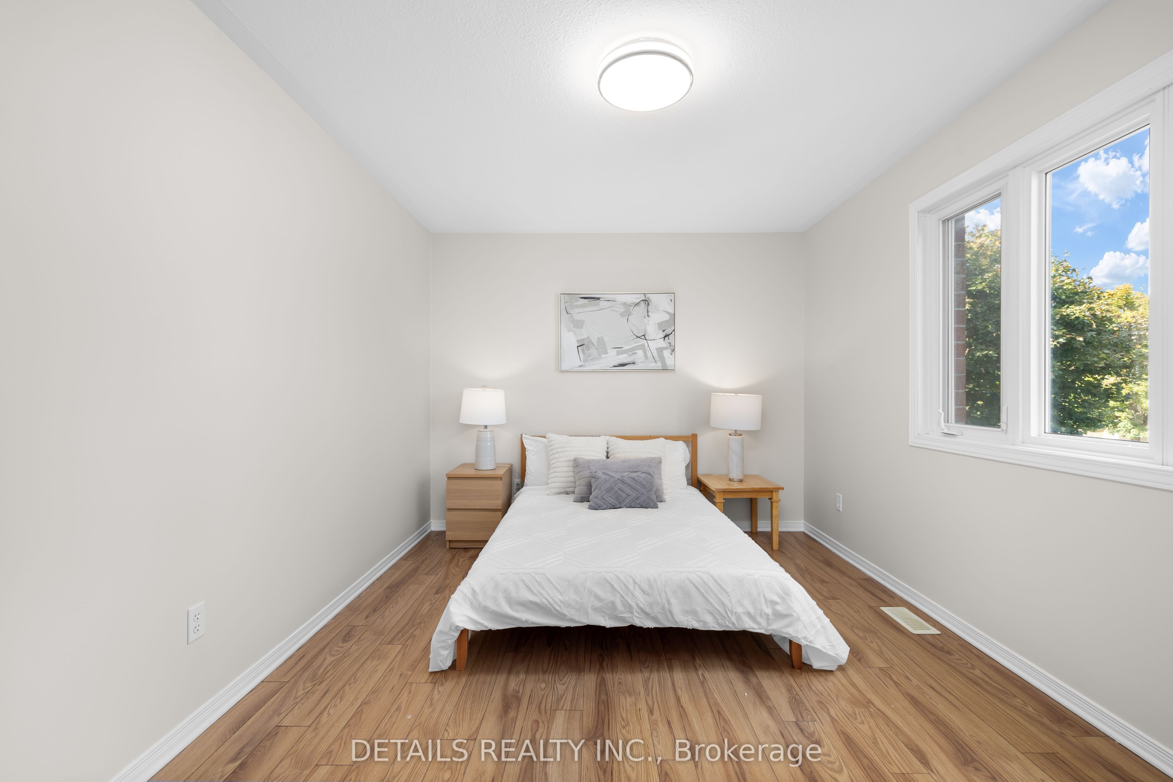 106 Woodgate Way Property Photo 29