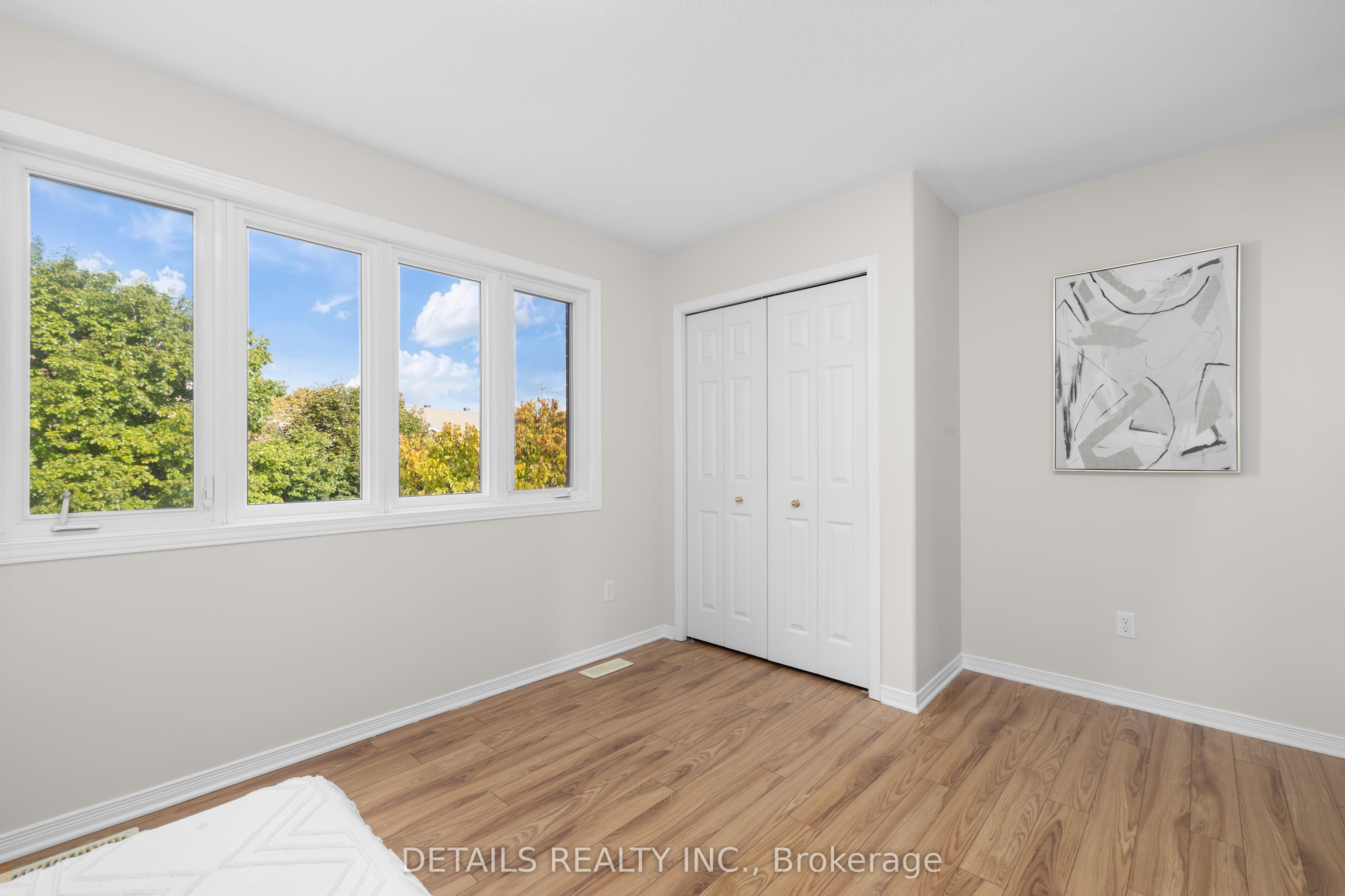 106 Woodgate Way Property Photo 30