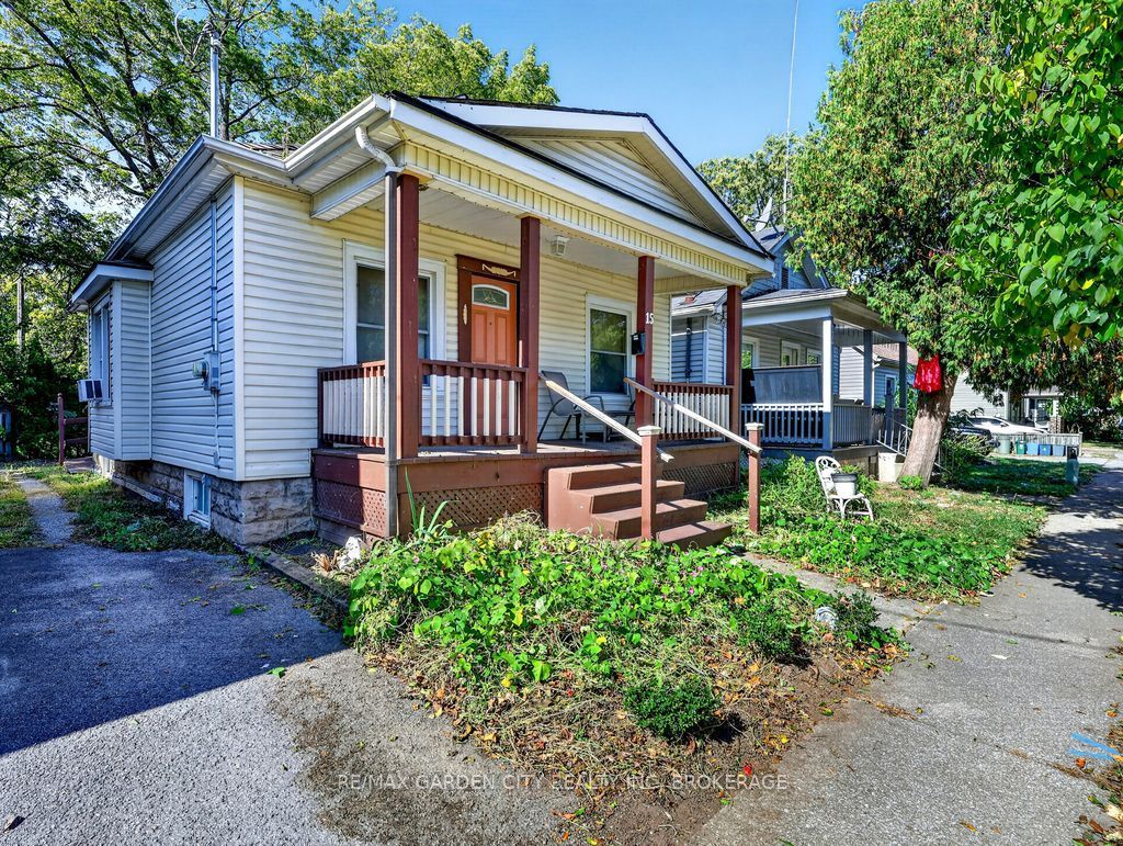 15 Rodman Street Property Photo 1
