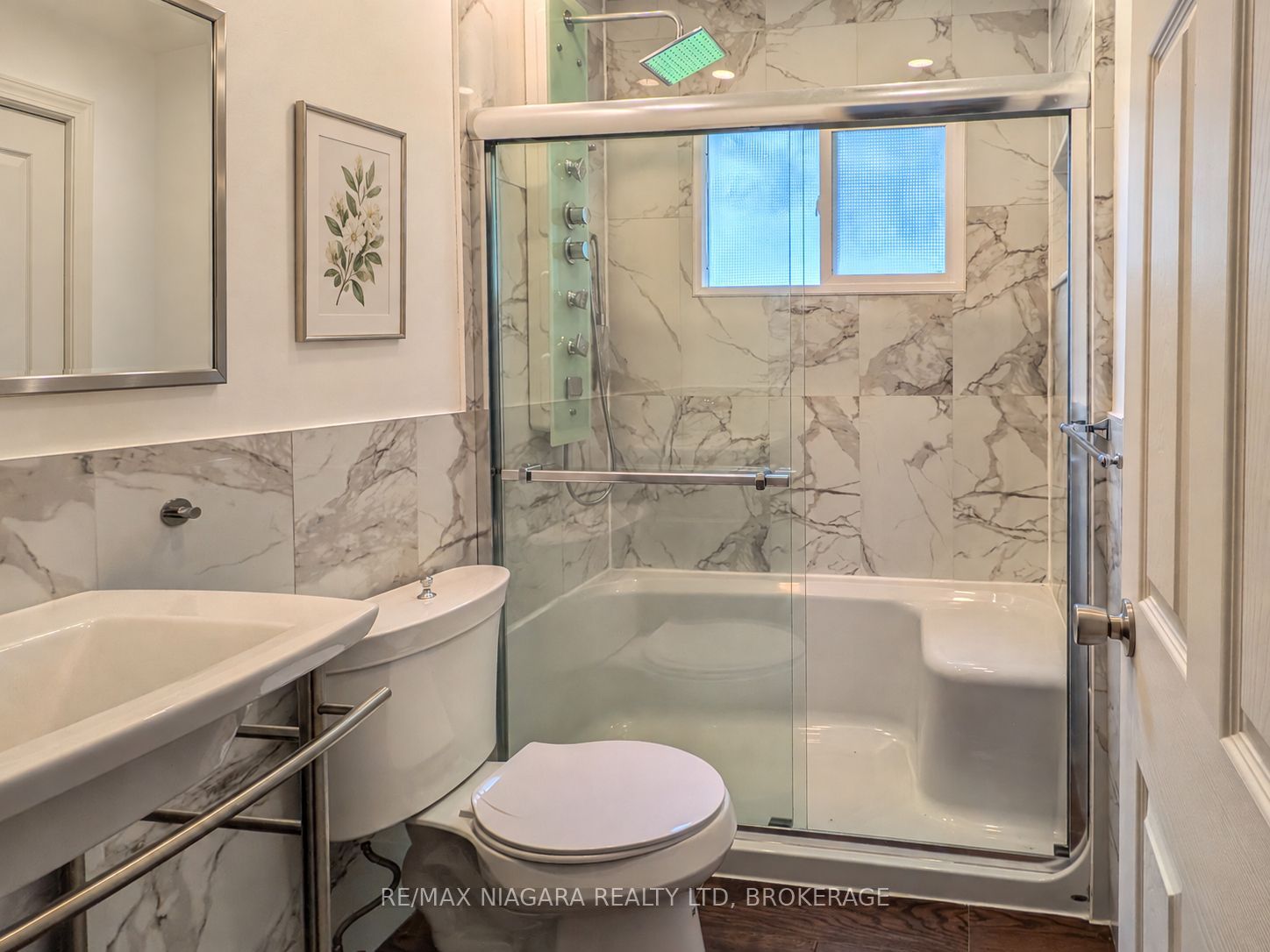 6122 Mayfair Drive Property Photo 17