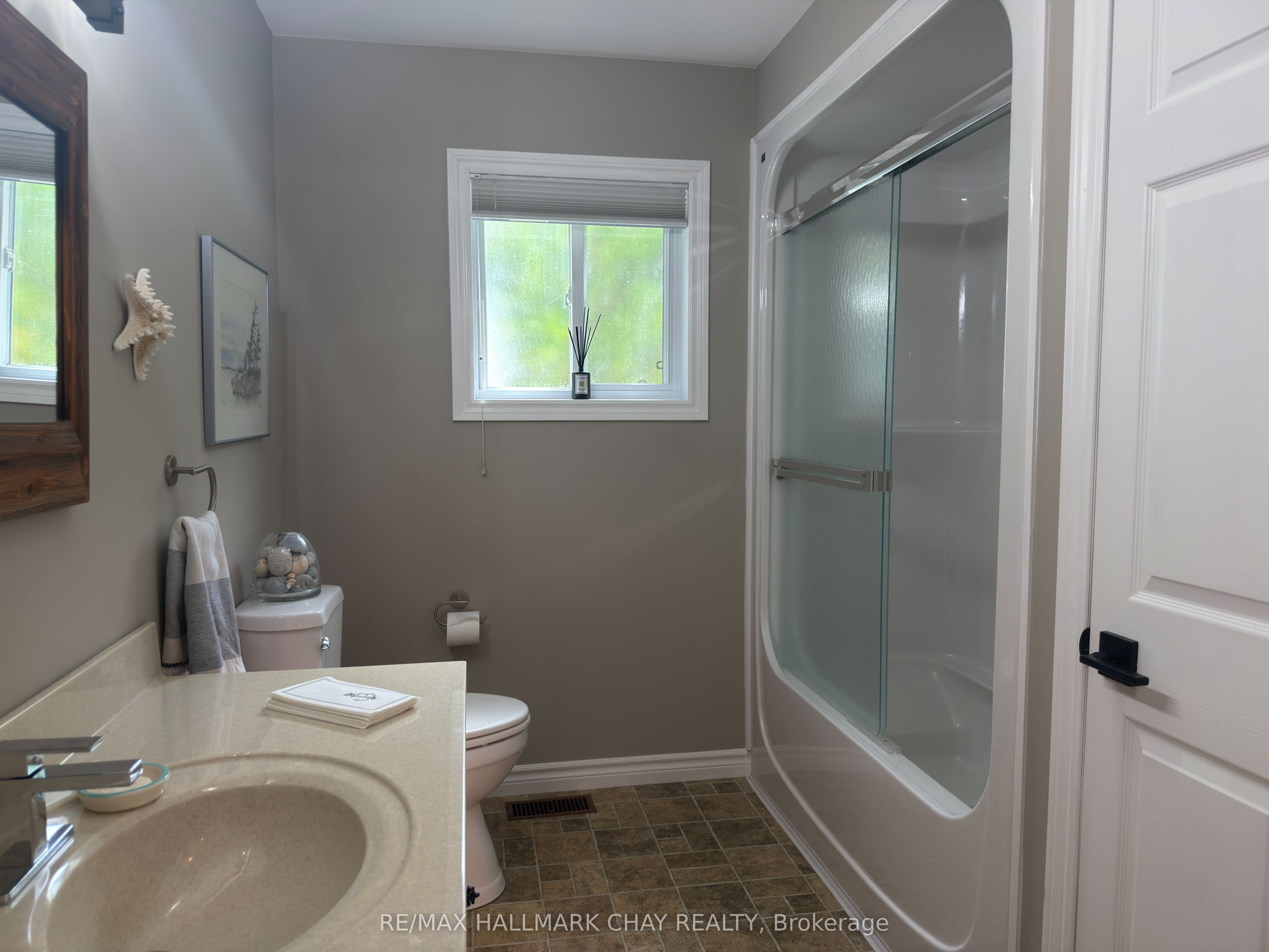 137 Pickerel Point Road Property Photo 27