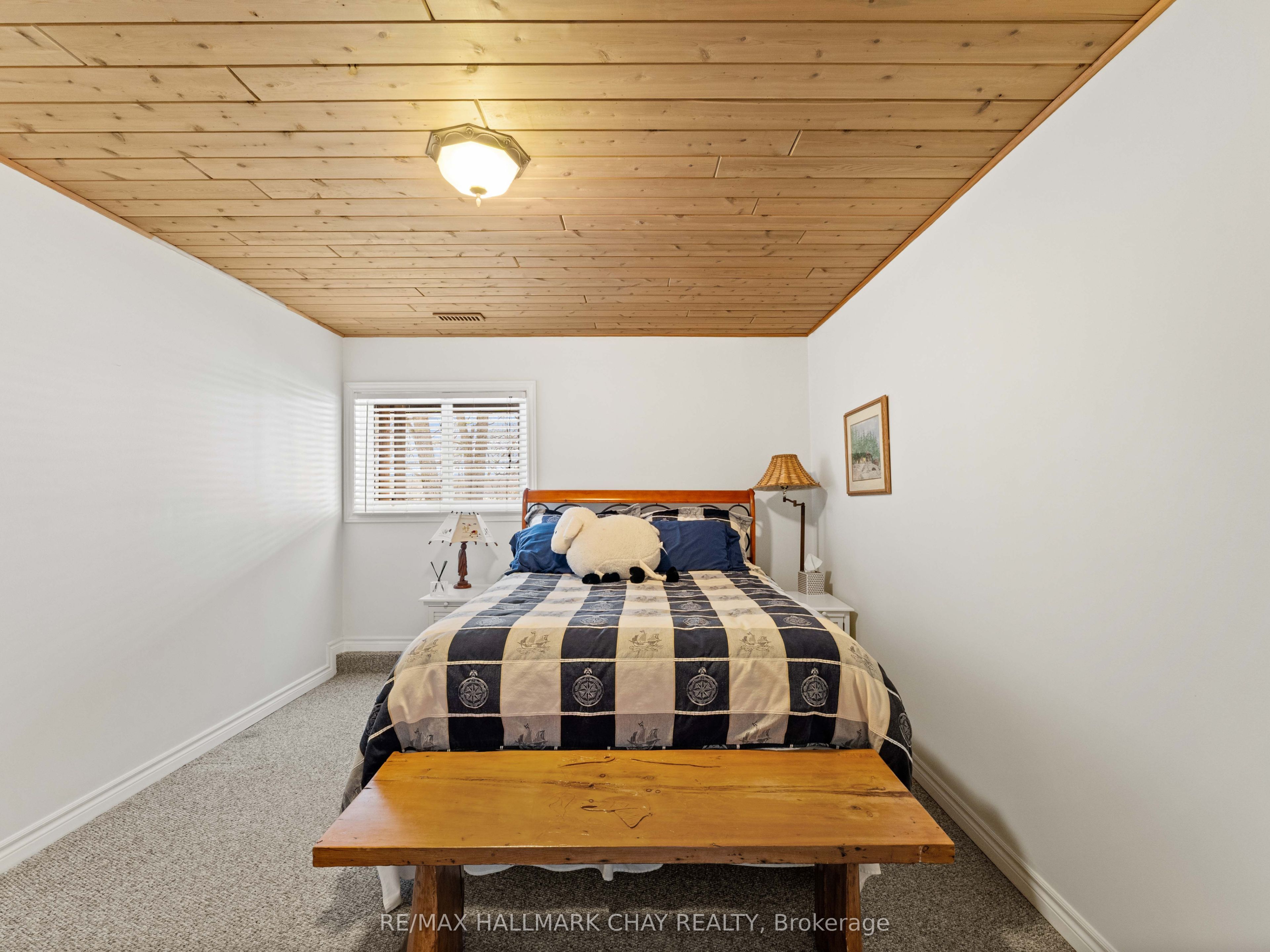 137 Pickerel Point Road Property Photo 35
