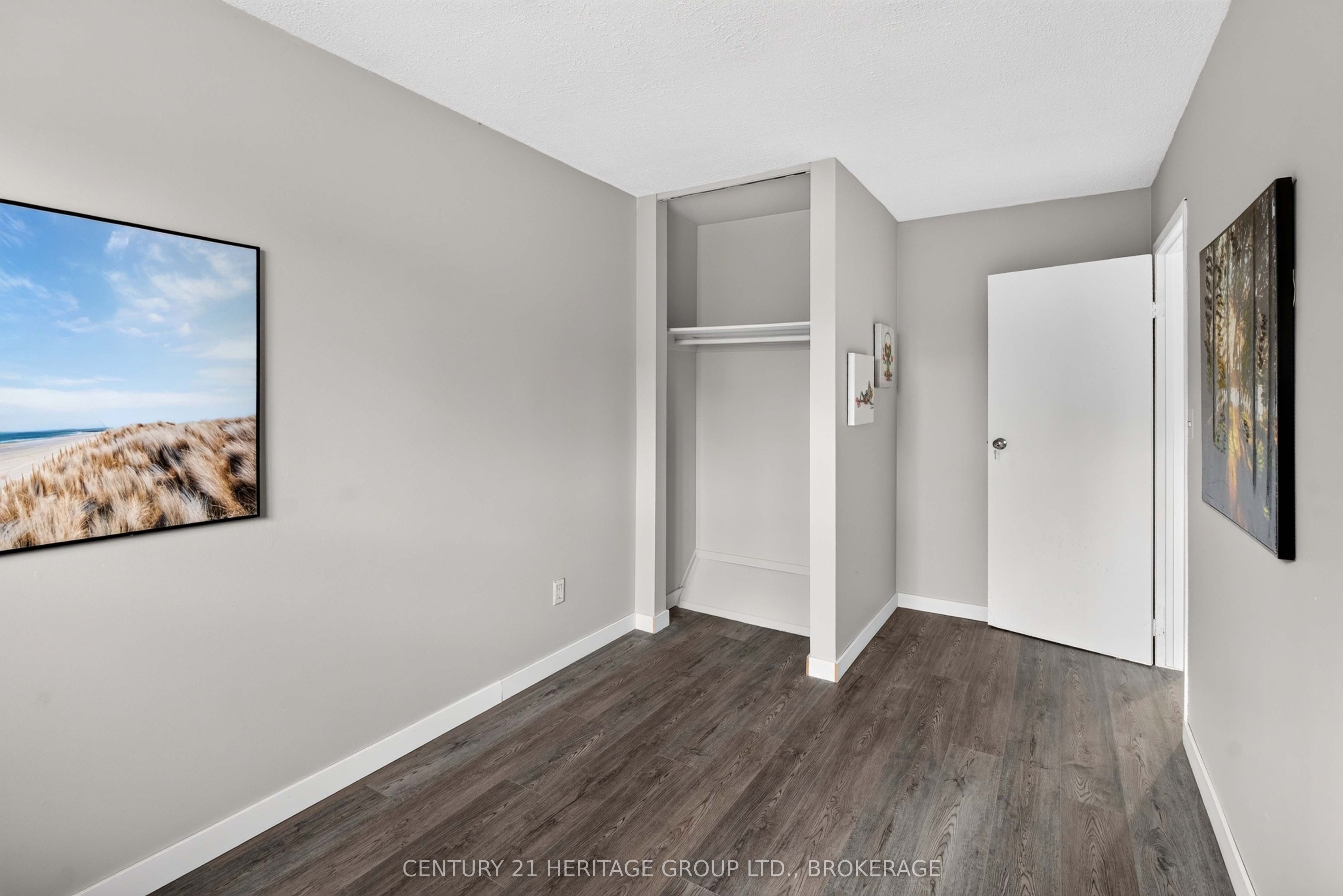 54 Woodstone Crescent Property Photo 17