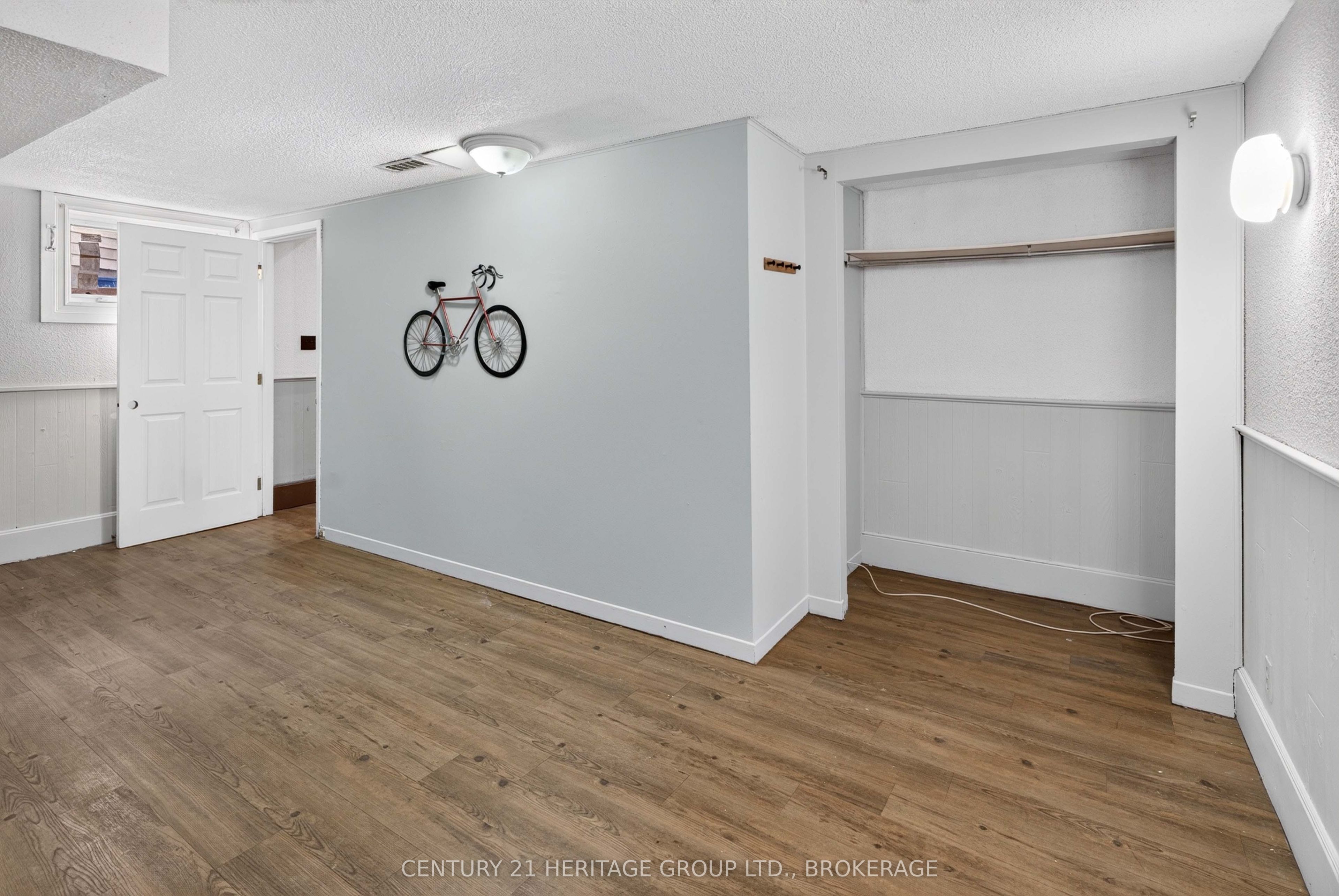 54 Woodstone Crescent Property Photo 26