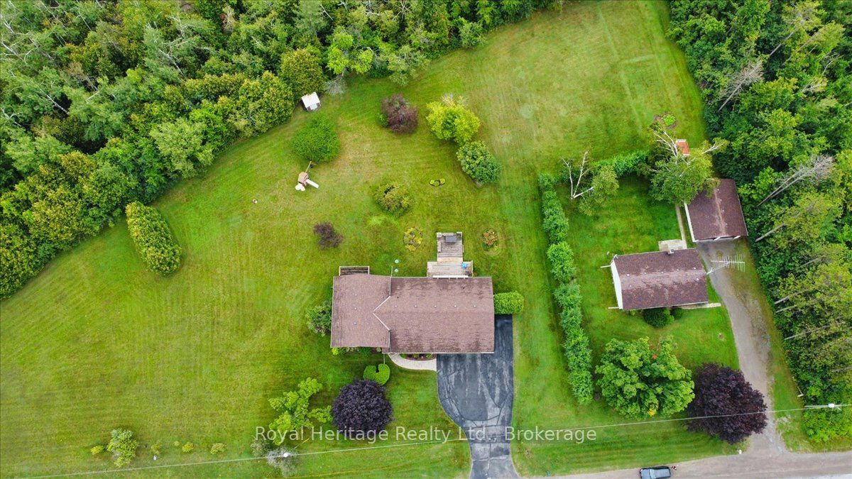 476 Emily Park Road Property Photo 5