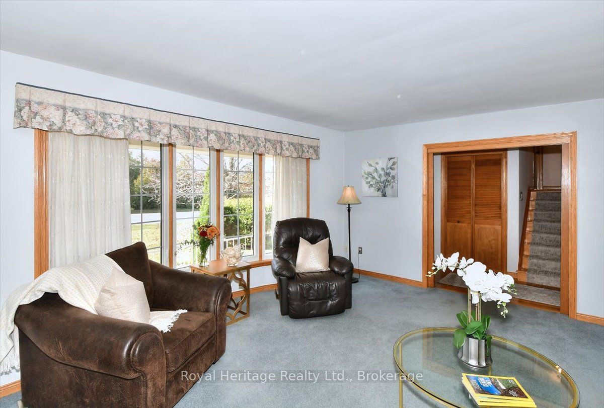 476 Emily Park Road Property Photo 9
