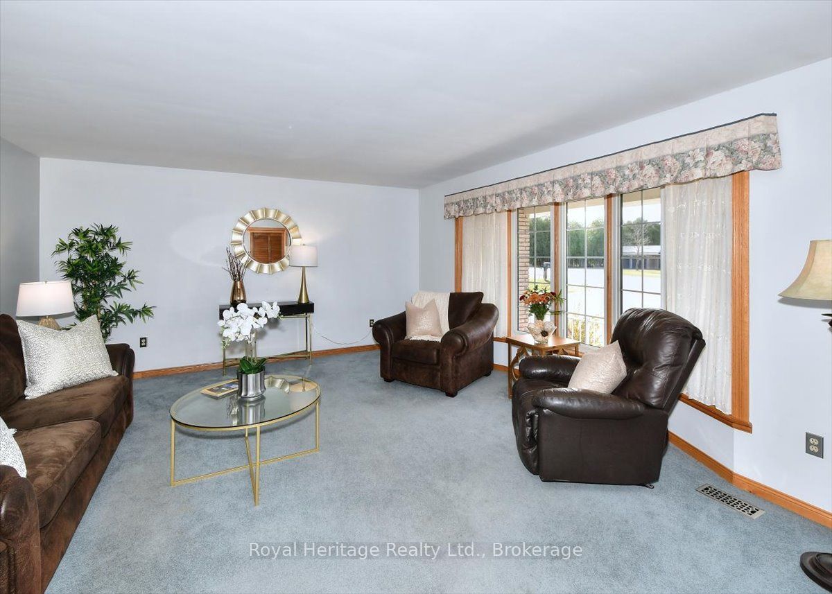 476 Emily Park Road Property Photo 12