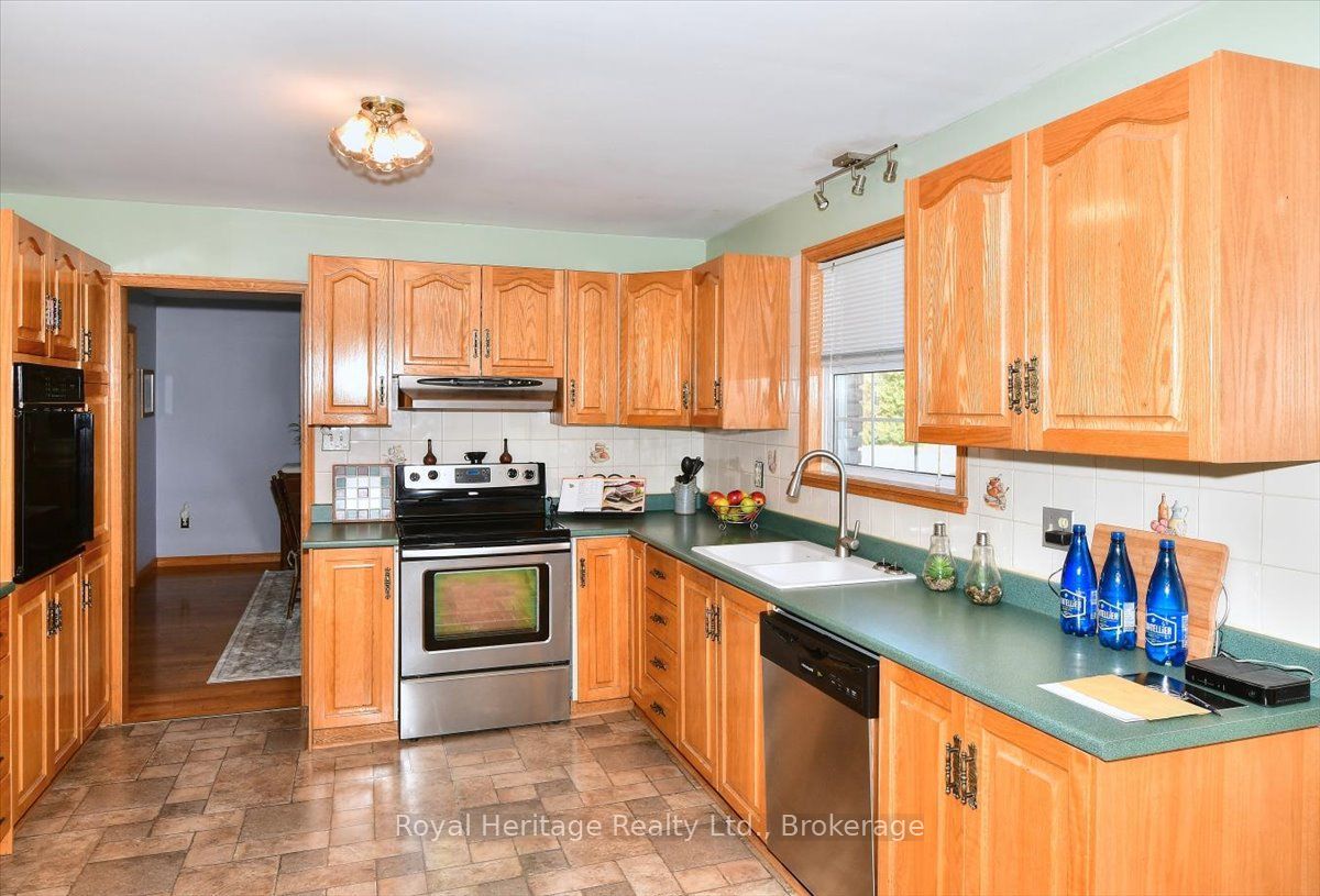 476 Emily Park Road Property Photo 18